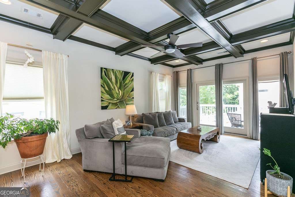 4 bedroom, 3 bathroom single family residence for rent at 1084 Sanders Avenue A-B, Atlanta, GA 30316 for $6,500 a month — photo 10