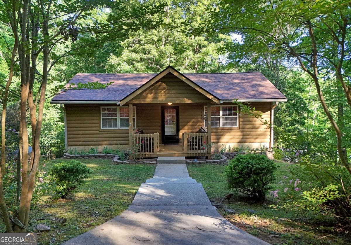 2 bedroom, 1 bathroom, 864 sq ft cabin,single family residence for sale at 175 Bell Road, Mineral Bluff, GA 30559 — photo 8