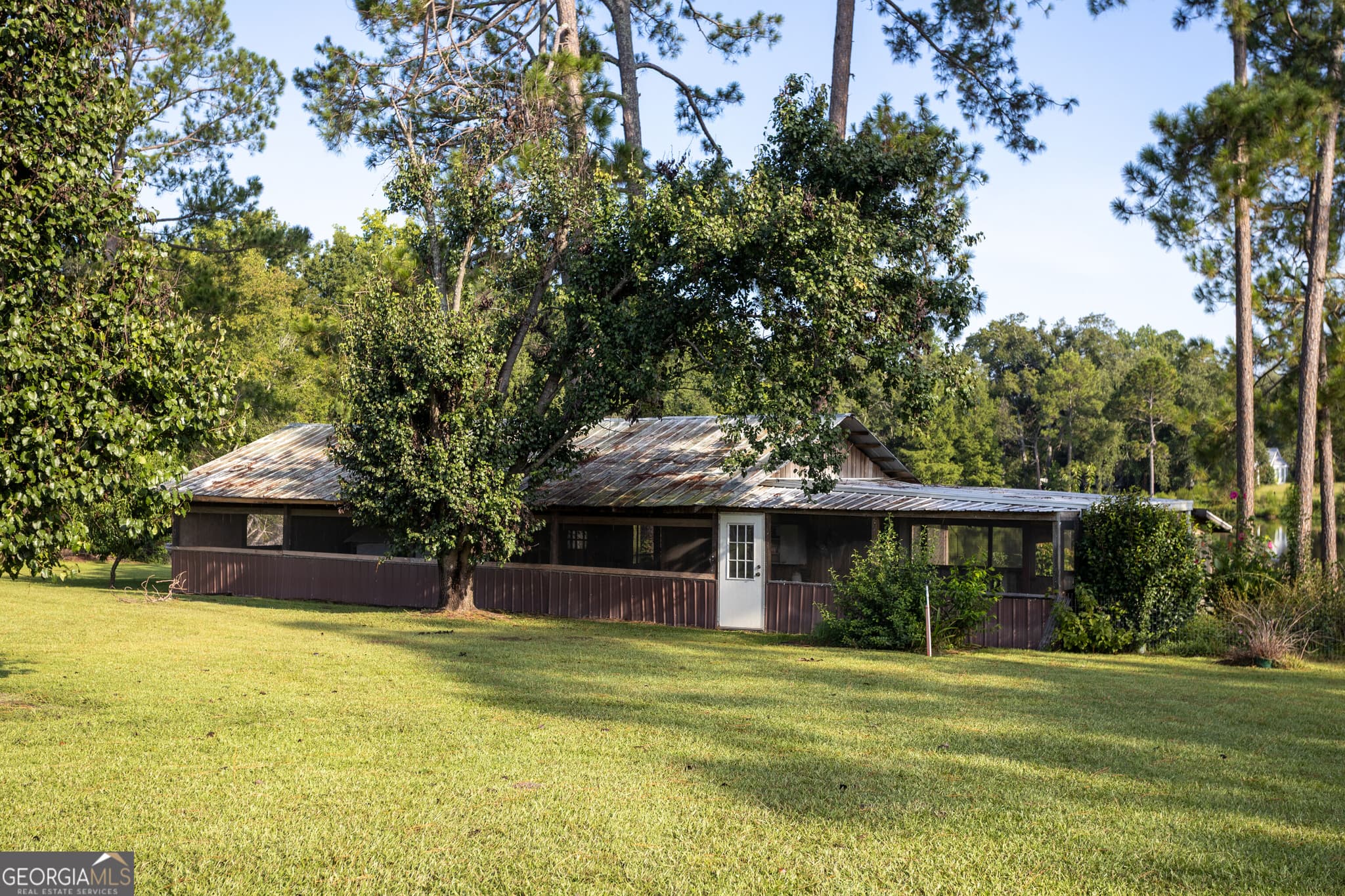 5 bedroom, 3 bathroom, 2,734 sq ft single family residence for sale at 1360 Scarboro Church Road, Twin City, GA 30471 — photo 2