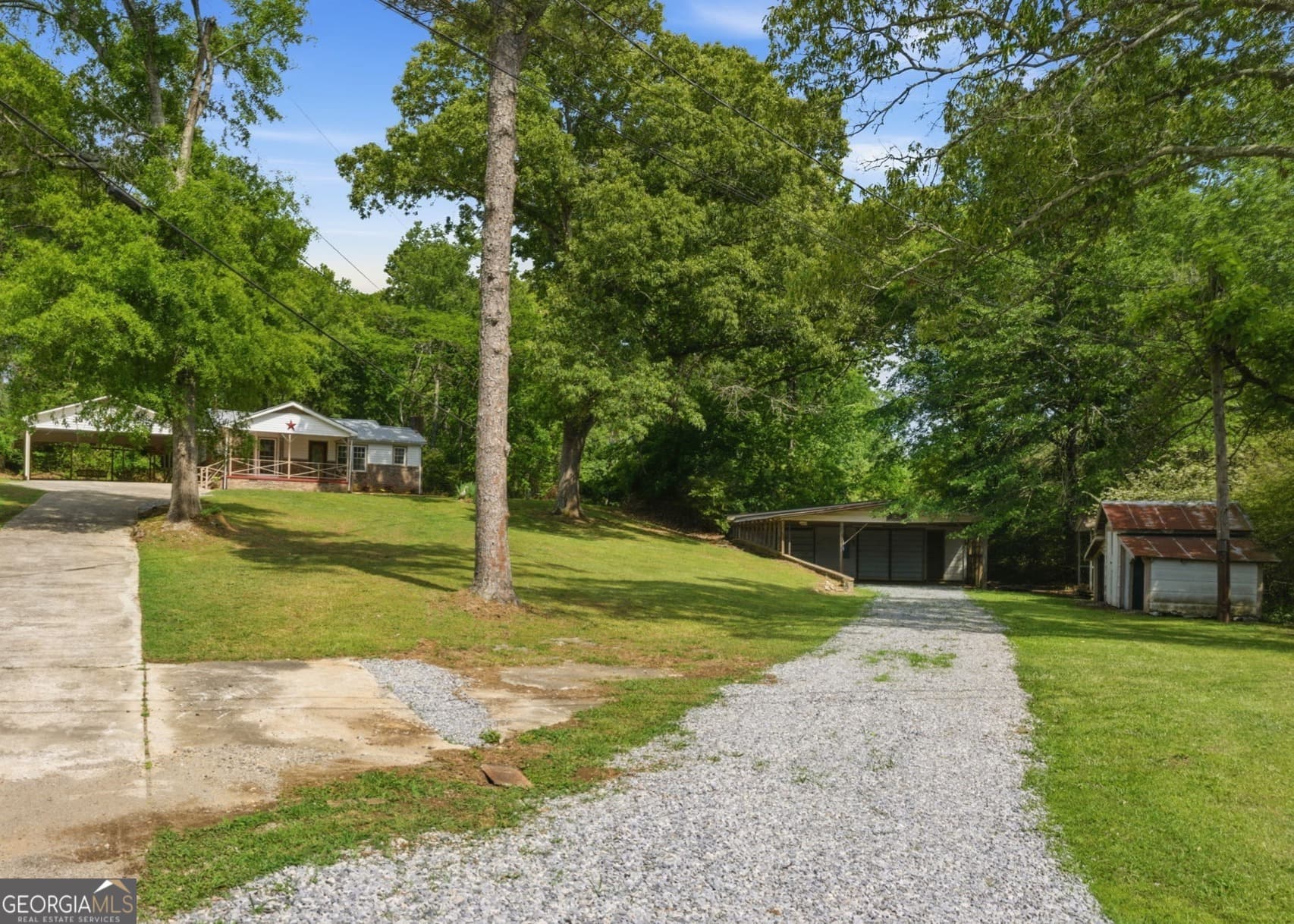 3 bedroom, 2.5 bathroom, 1,191 sq ft single family residence sold at 2557 Wax Road, Aragon, GA 30104