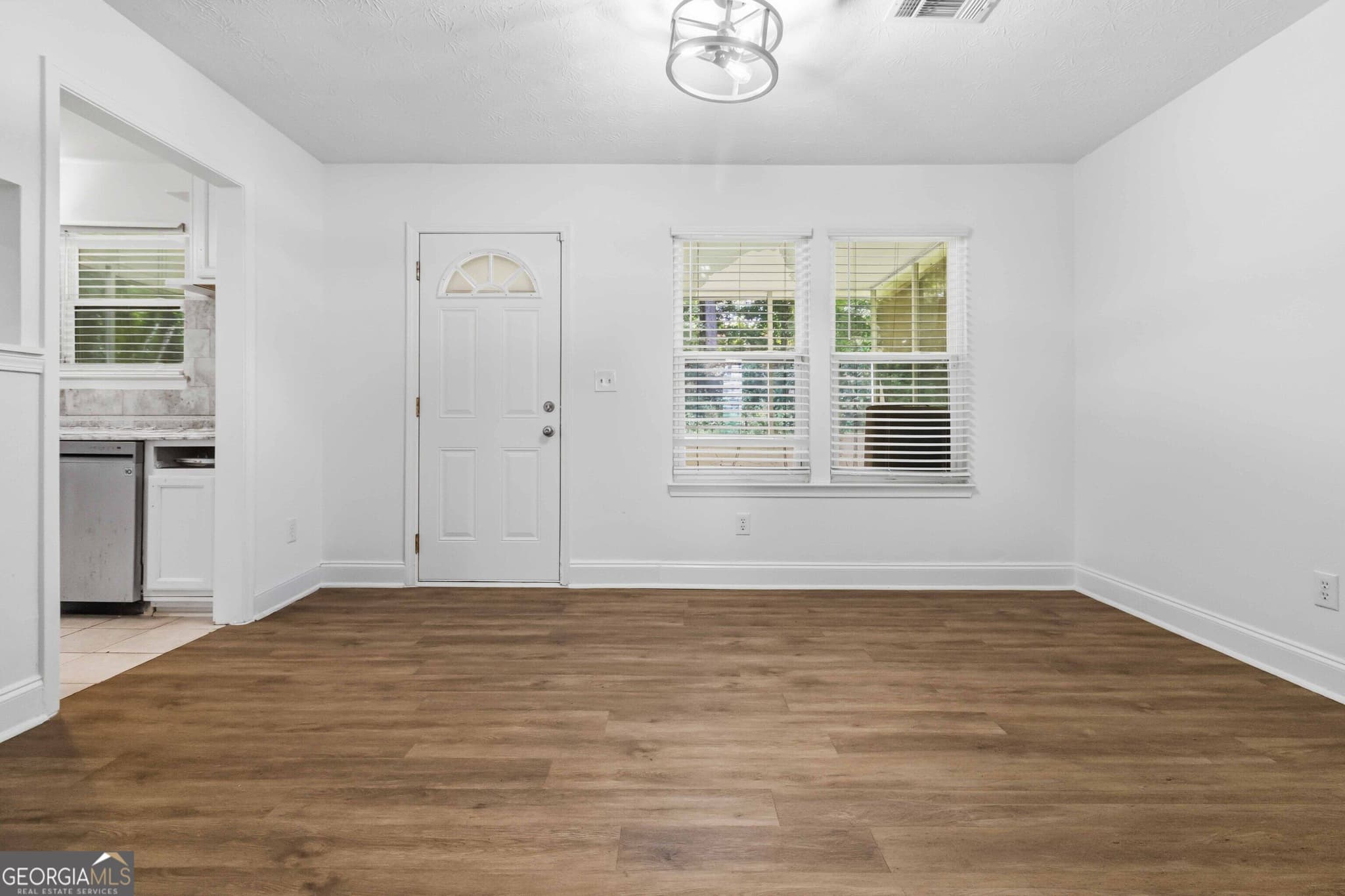 4 bedroom, 2.5 bathroom, 2,217 sq ft single family residence for sale at 5451 Hedgeflower Court, Stone Mountain, GA 30088 — photo 9