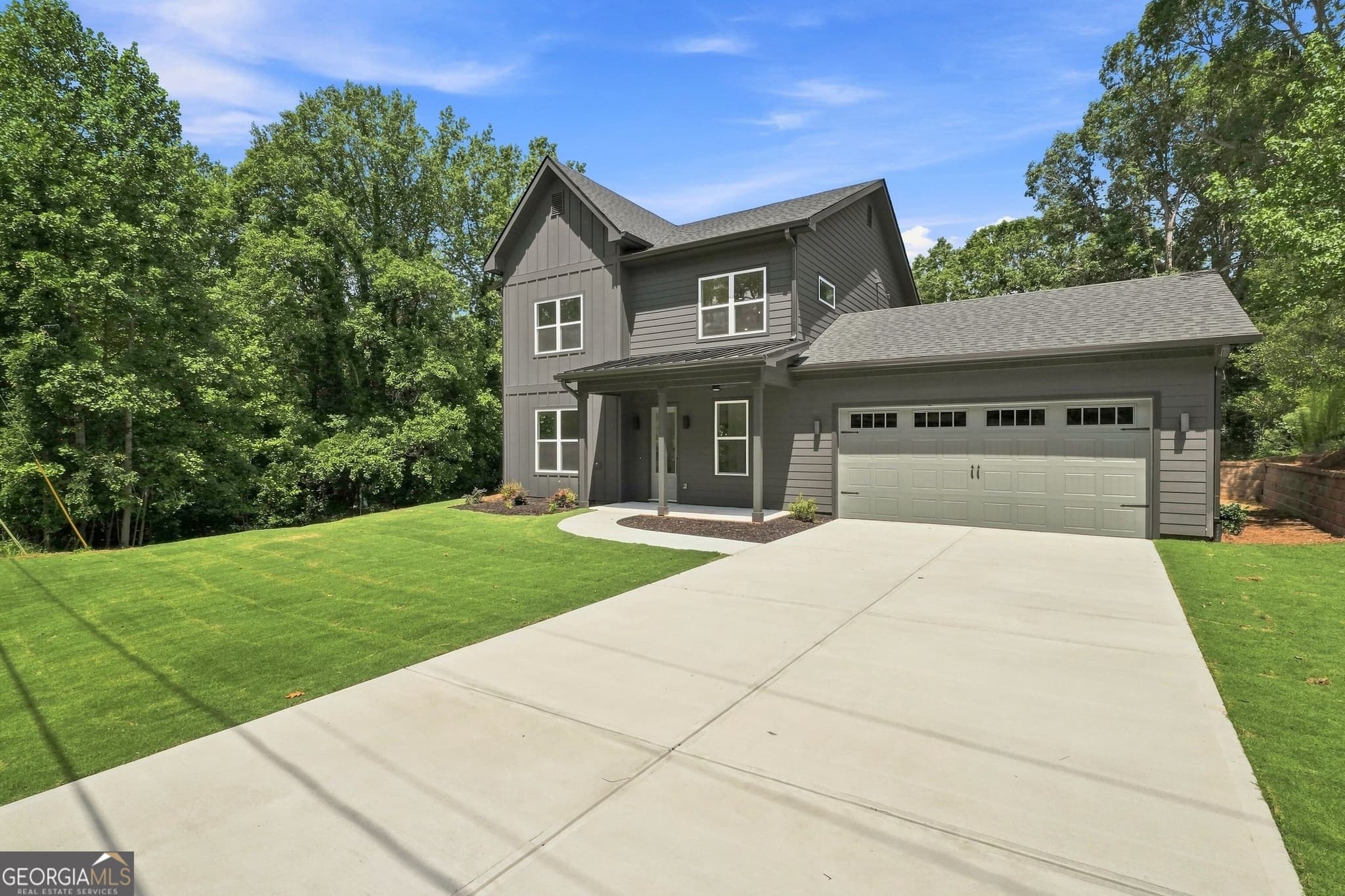 4 bedroom, 3 bathroom, 2,121 sq ft single family residence for sale at 6156 Grant Ford Road, Gainesville, GA 30506 — photo 2