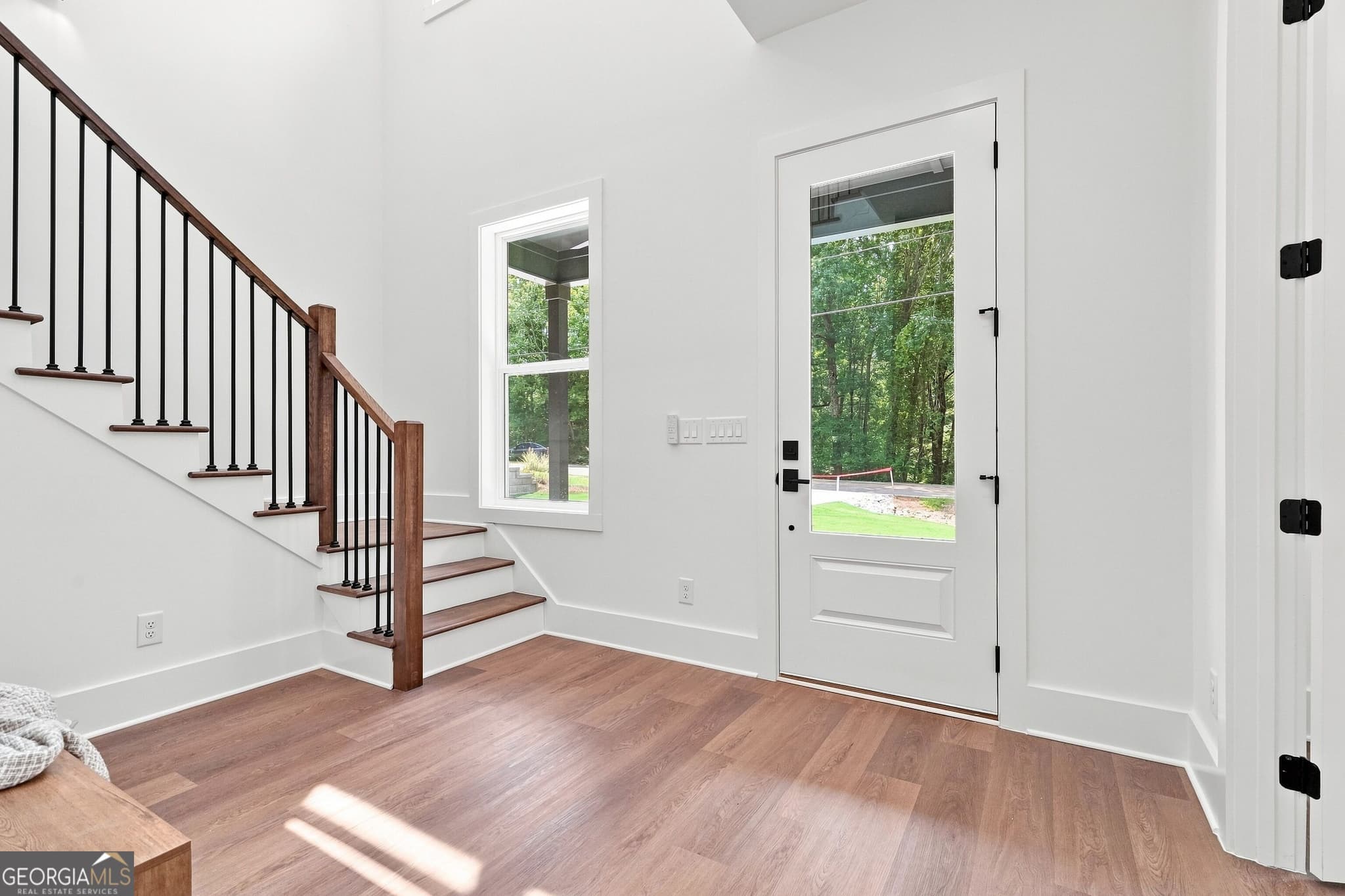 4 bedroom, 3 bathroom, 2,121 sq ft single family residence for sale at 6156 Grant Ford Road, Gainesville, GA 30506 — photo 4