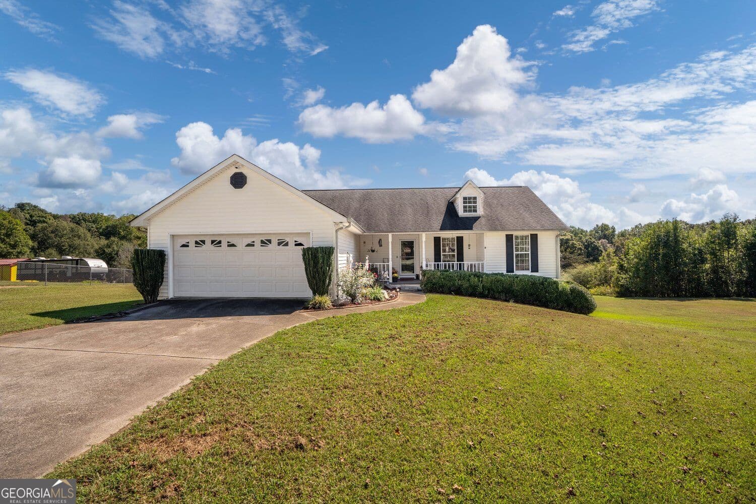 3 bedroom, 2 bathroom, 1,552 sq ft single family residence for sale at 4630 Gillsville Highway, Gillsville, GA 30543