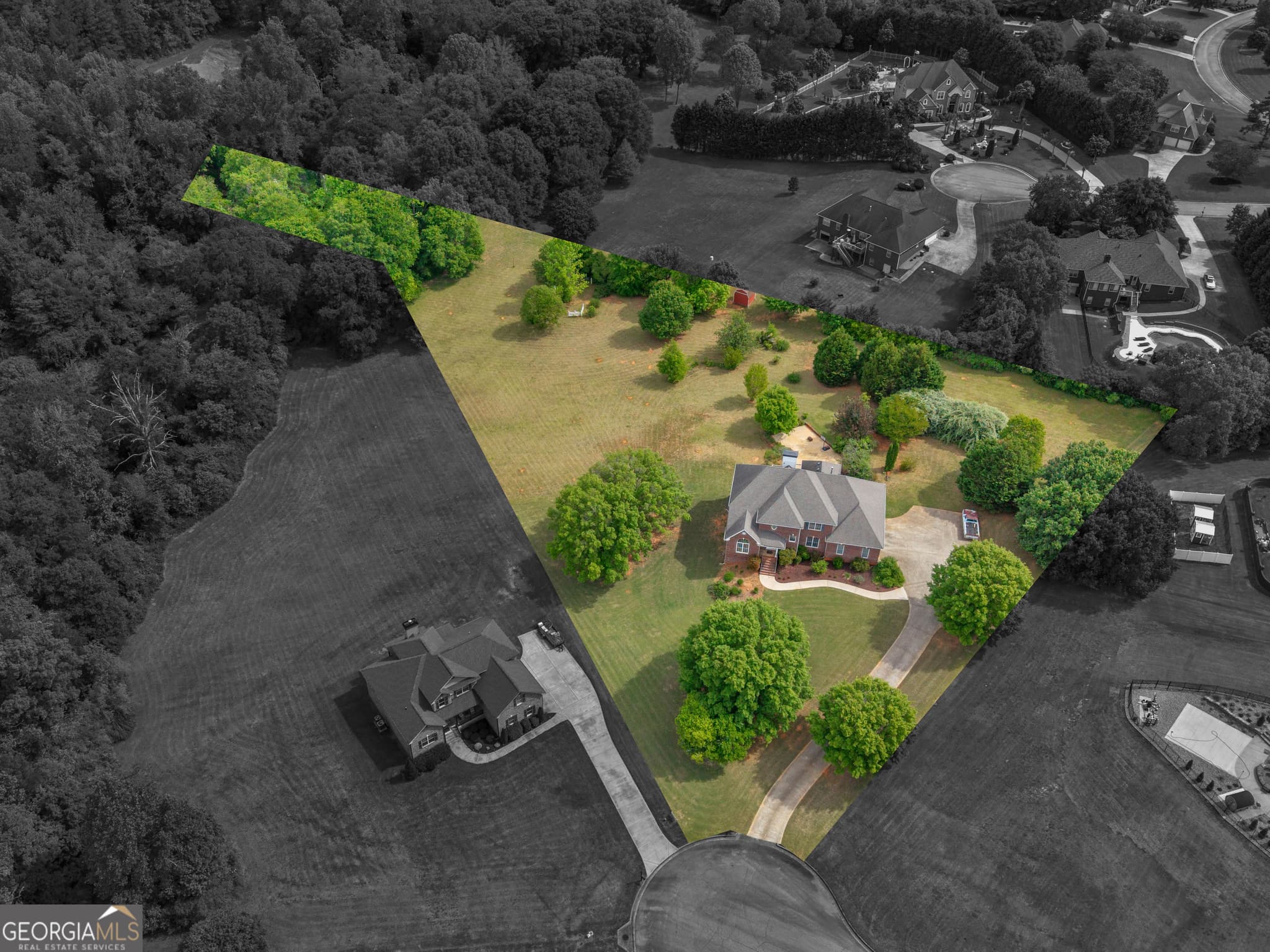 4 bedroom, 4.5 bathroom, 6,250 sq ft single family residence for sale at 1302 Chester Place, Mcdonough, GA 30252 — photo 7
