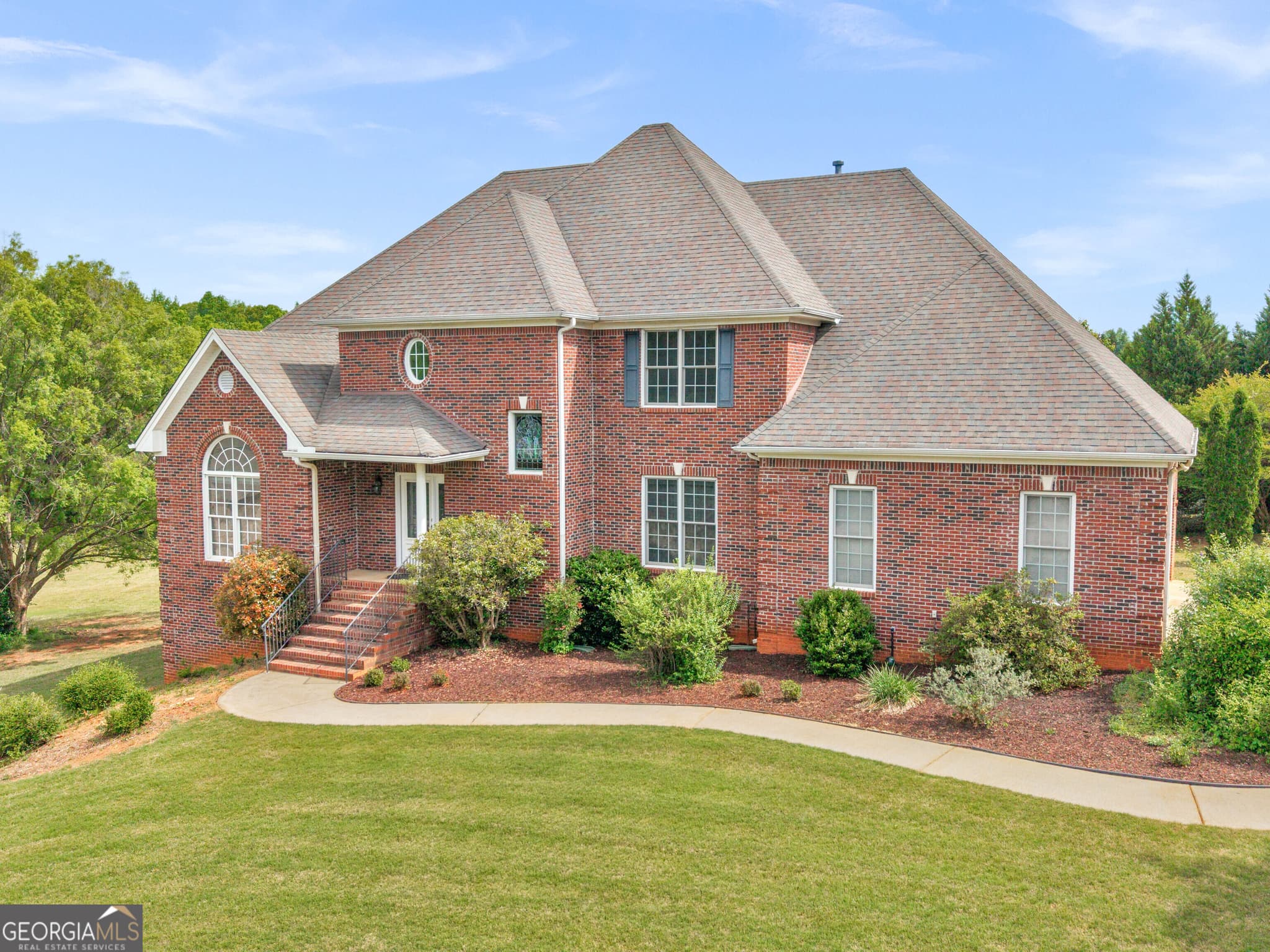 4 bedroom, 4.5 bathroom, 6,250 sq ft single family residence for sale at 1302 Chester Place, Mcdonough, GA 30252 — photo 3