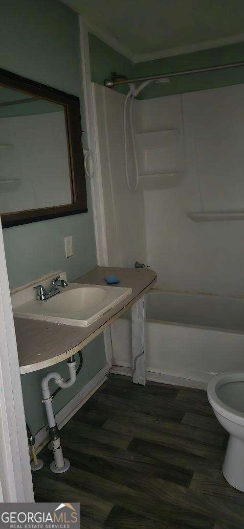 2 bedroom, 1 bathroom, 896 sq ft single family residence for sale at 6556 Bowden Street, Lithia Springs, GA 30122 — photo 2