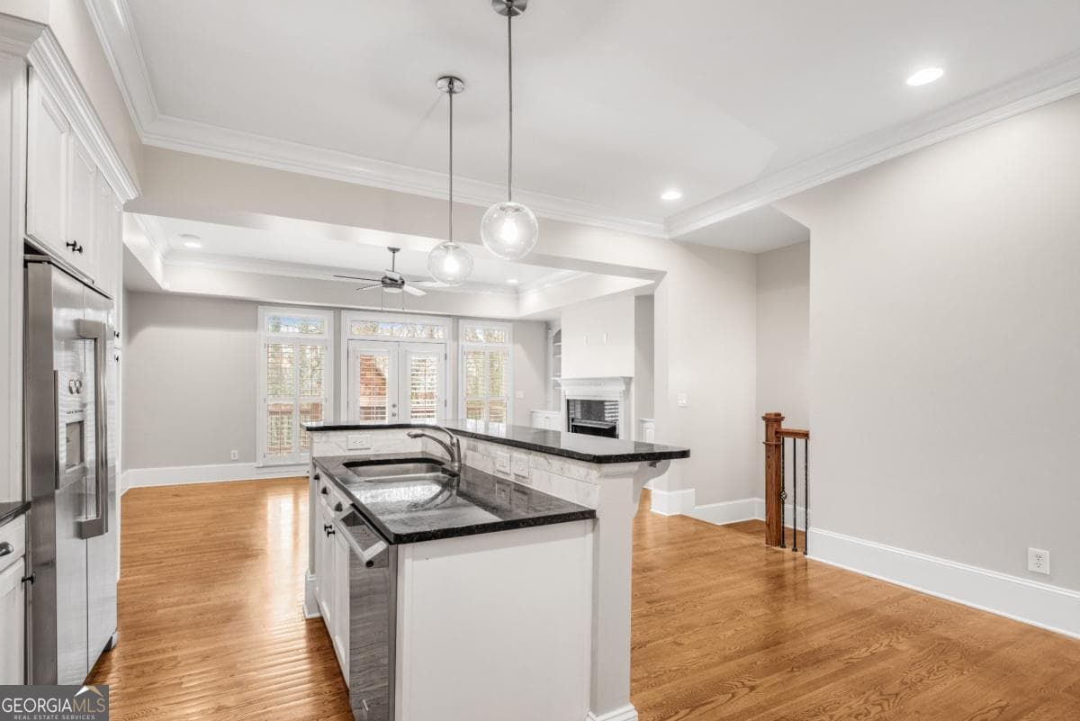4 bedroom, 3.5 bathroom, 2,068 sq ft townhouse for rent at 250 Mystic Ridge Hill, Sandy Springs, GA 30342 for $4,400 a month — photo 9