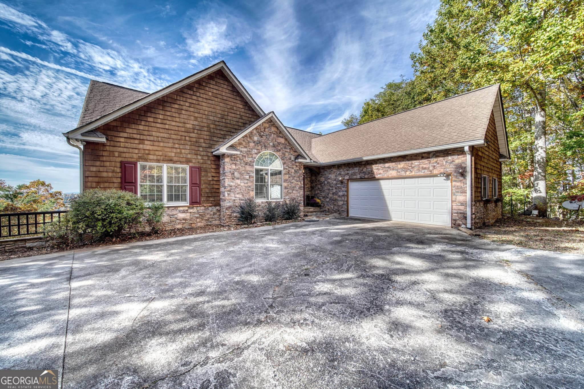 3 bedroom, 4 bathroom single family residence for sale at 883 Ramey Mountain Road, Hiawassee, GA 30546 — photo 4