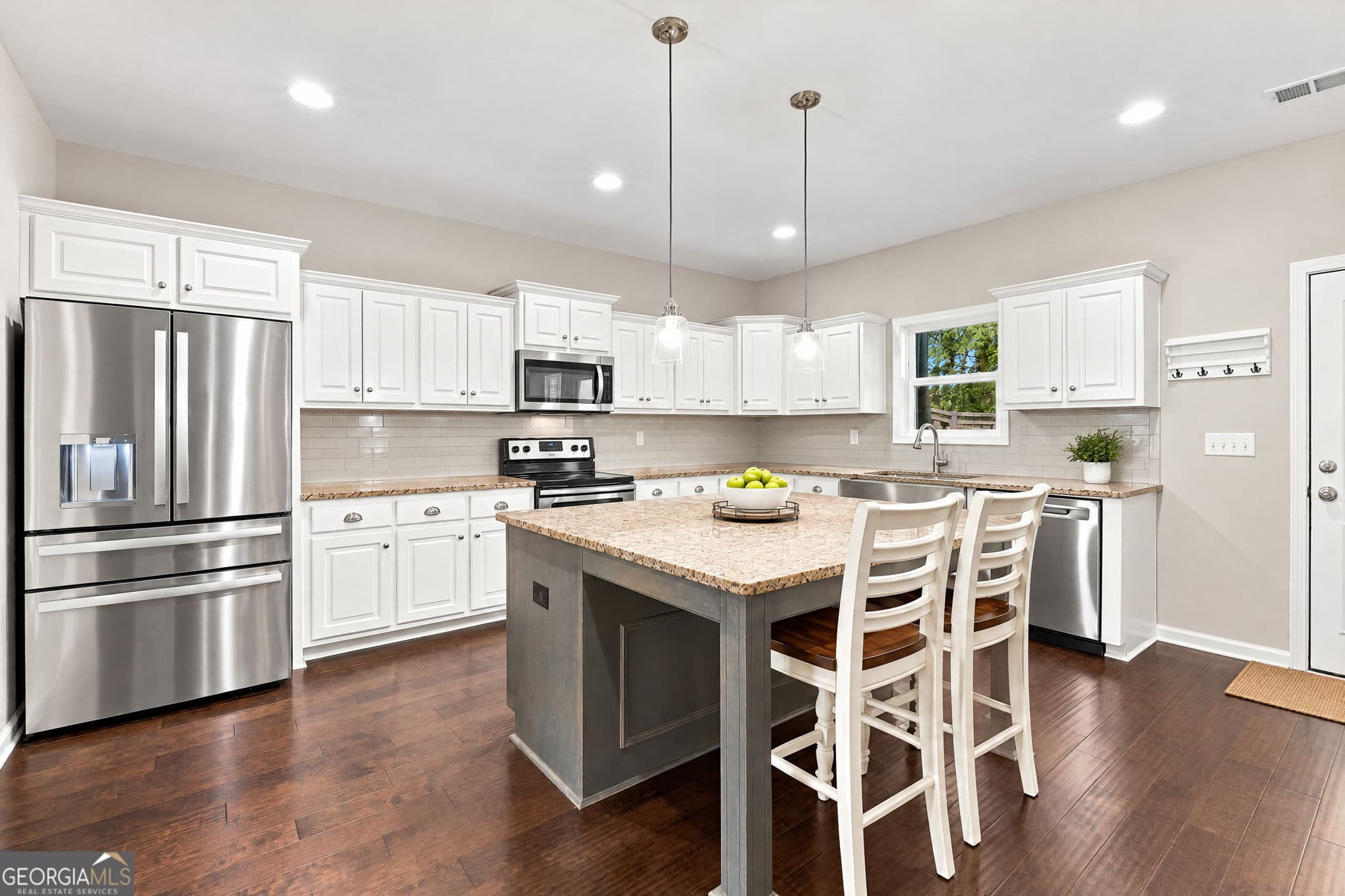 4 bedroom, 2.5 bathroom, 2,655 sq ft single family residence for sale at 78 Bottoms Road, Concord, GA 30206 — photo 6
