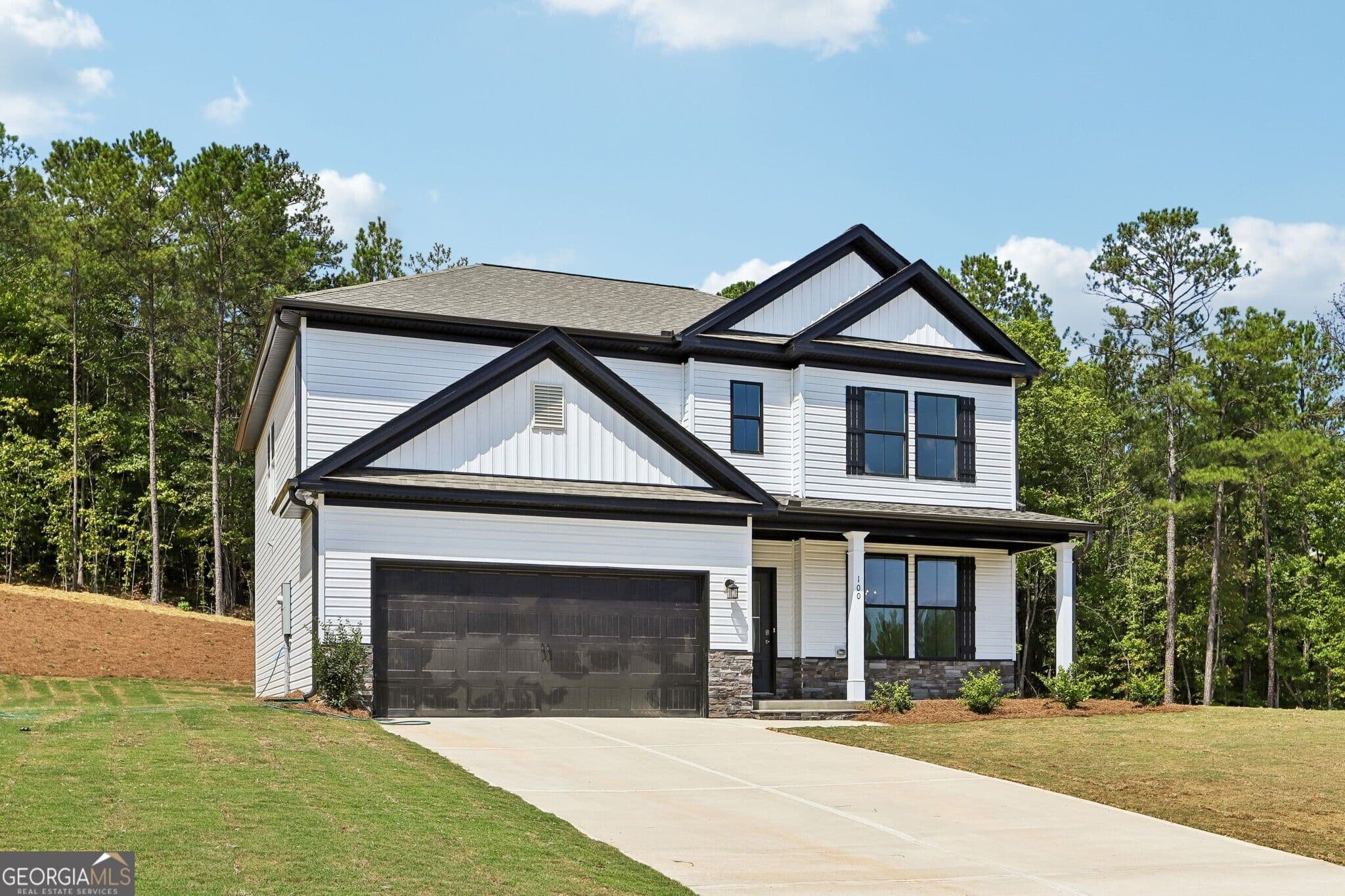 4 bedroom, 3 bathroom, 2,517 sq ft single family residence for sale at 100 Eryn Terrace, Covington, GA 30014 — photo 3