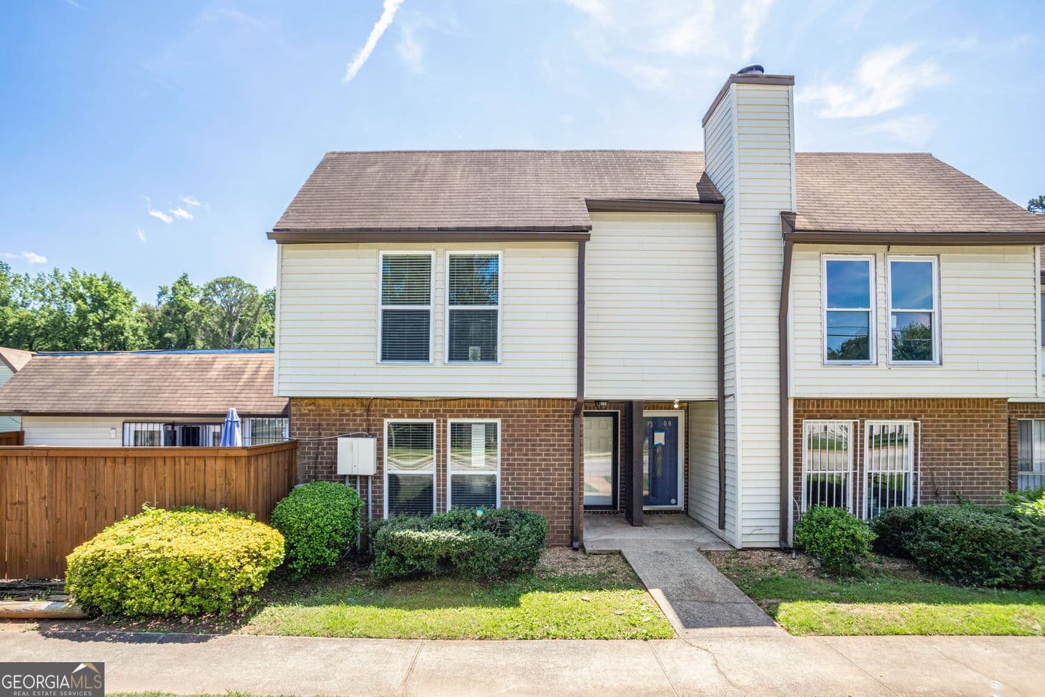 3 bedroom, 2 bathroom, 1,440 sq ft condominium for rent at 3210 Quincetree Lane, Decatur, GA 30034 for $1,600 a month — photo 1 of 11