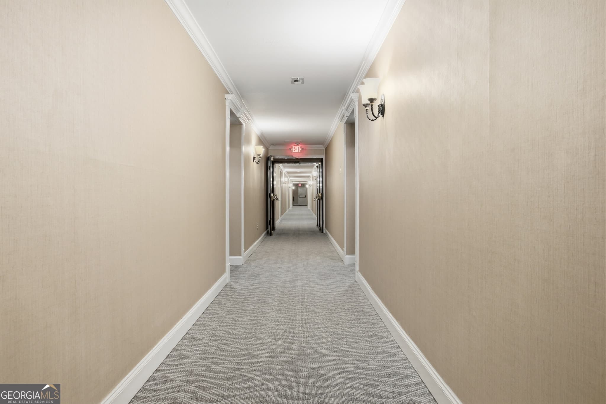 2 bedroom, 2 bathroom, 1,462 sq ft condominium for rent at 23117 Plantation Drive 117, Atlanta, GA 30324 for $2,650 a month — photo 6
