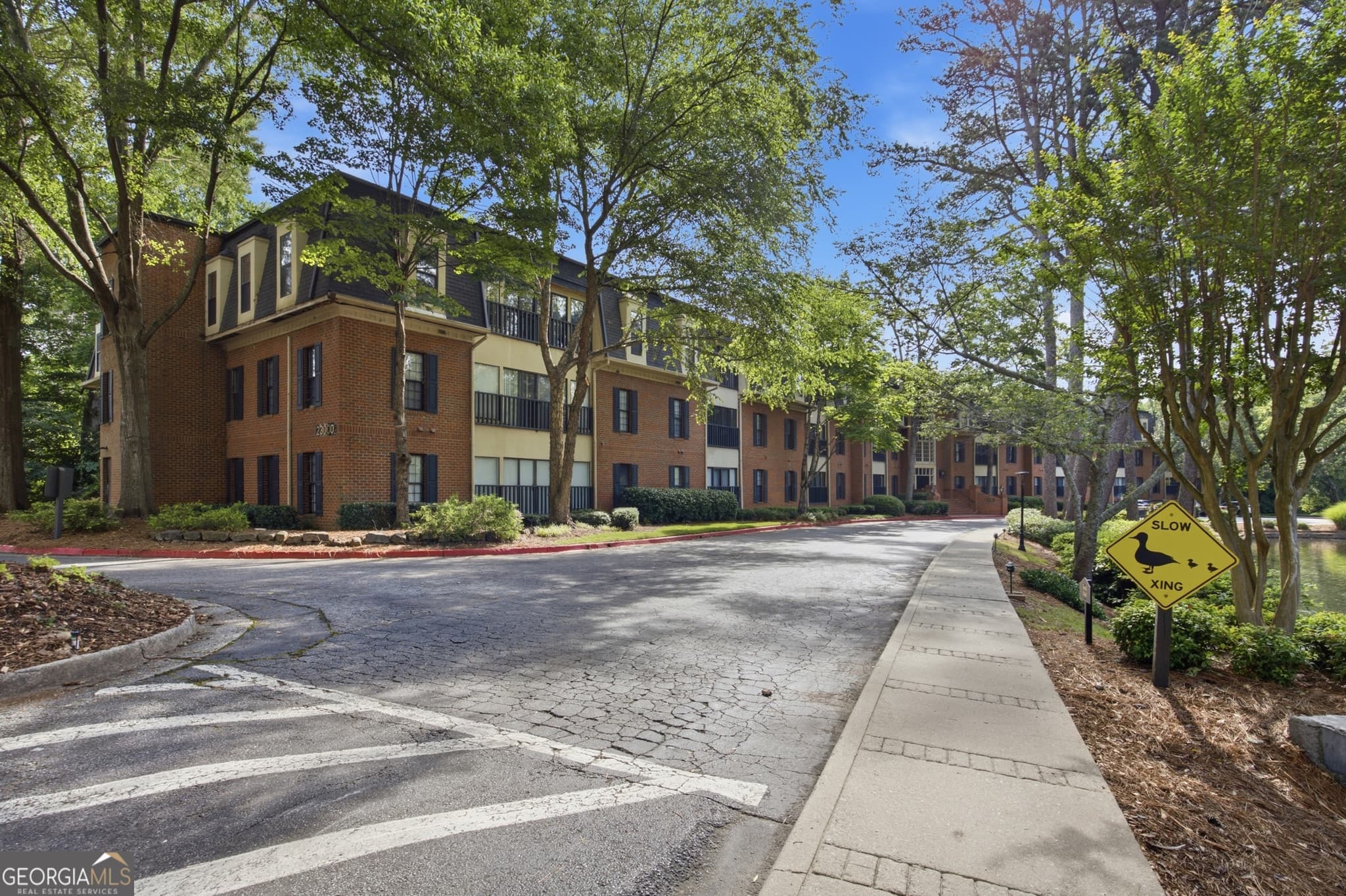 2 bedroom, 2 bathroom, 1,462 sq ft condominium for rent at 23117 Plantation Drive 117, Atlanta, GA 30324 for $2,650 a month — photo 3