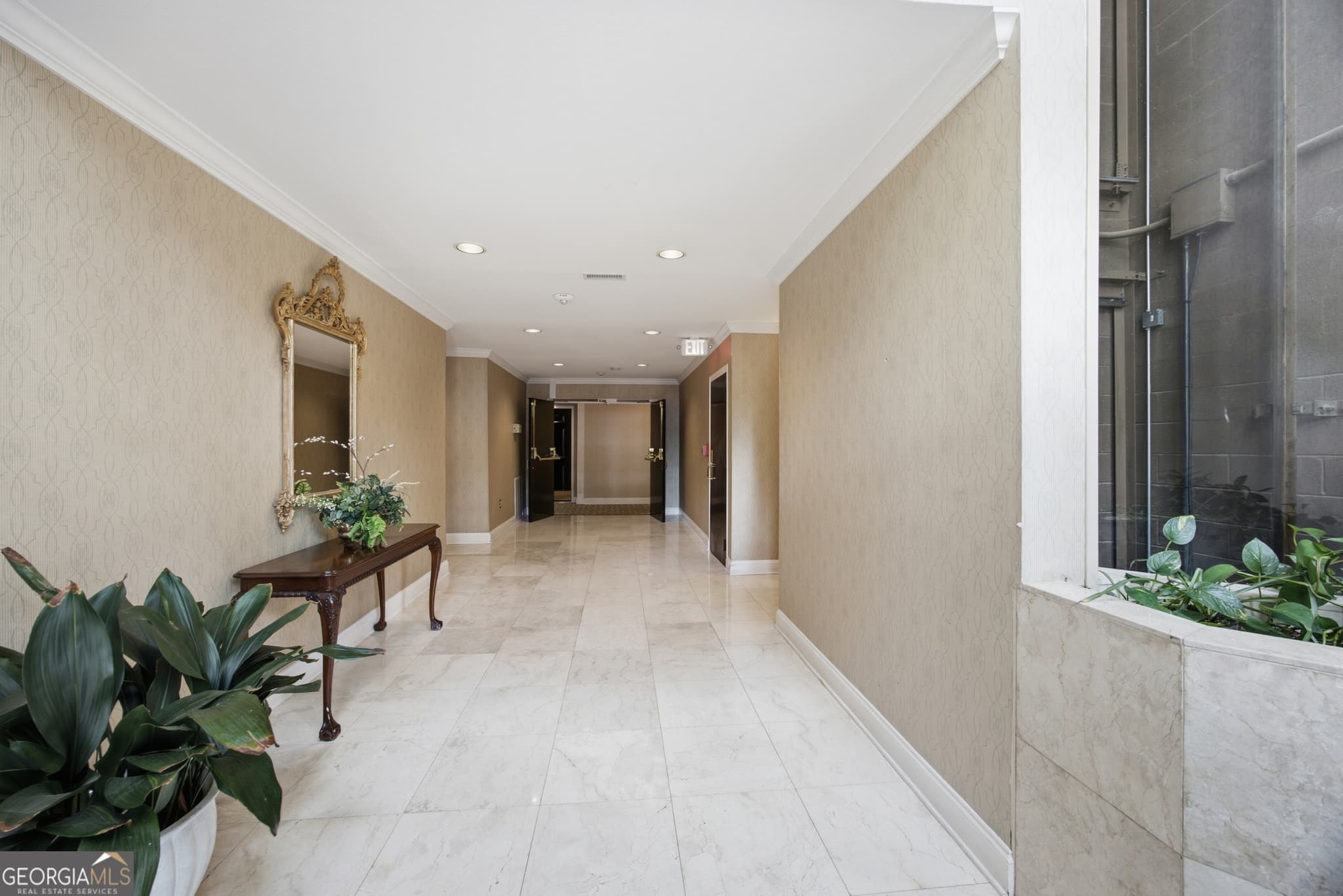 2 bedroom, 2 bathroom, 1,462 sq ft condominium for rent at 23117 Plantation Drive 117, Atlanta, GA 30324 for $2,650 a month — photo 4