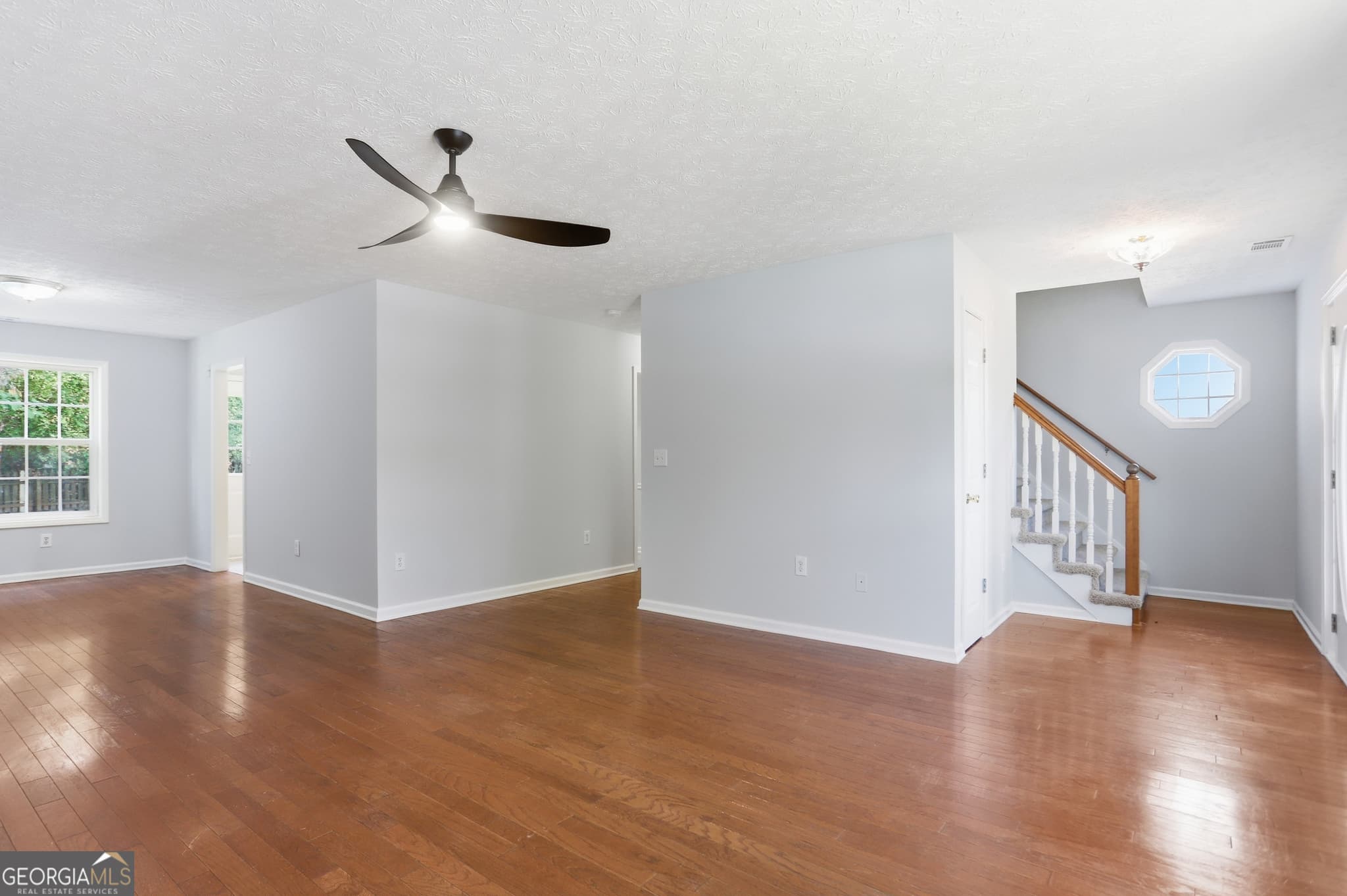 4 bedroom, 2.5 bathroom, 2,027 sq ft single family residence for sale at 3485 Bethesda Park Court, Lawrenceville, GA 30044 — photo 9