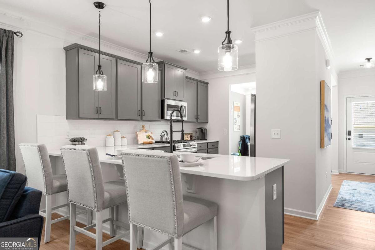 3 bedroom, 2.5 bathroom, 2,231 sq ft single family residence for sale at 115 Willow Circle, Rock Spring, GA 30739 — photo 6