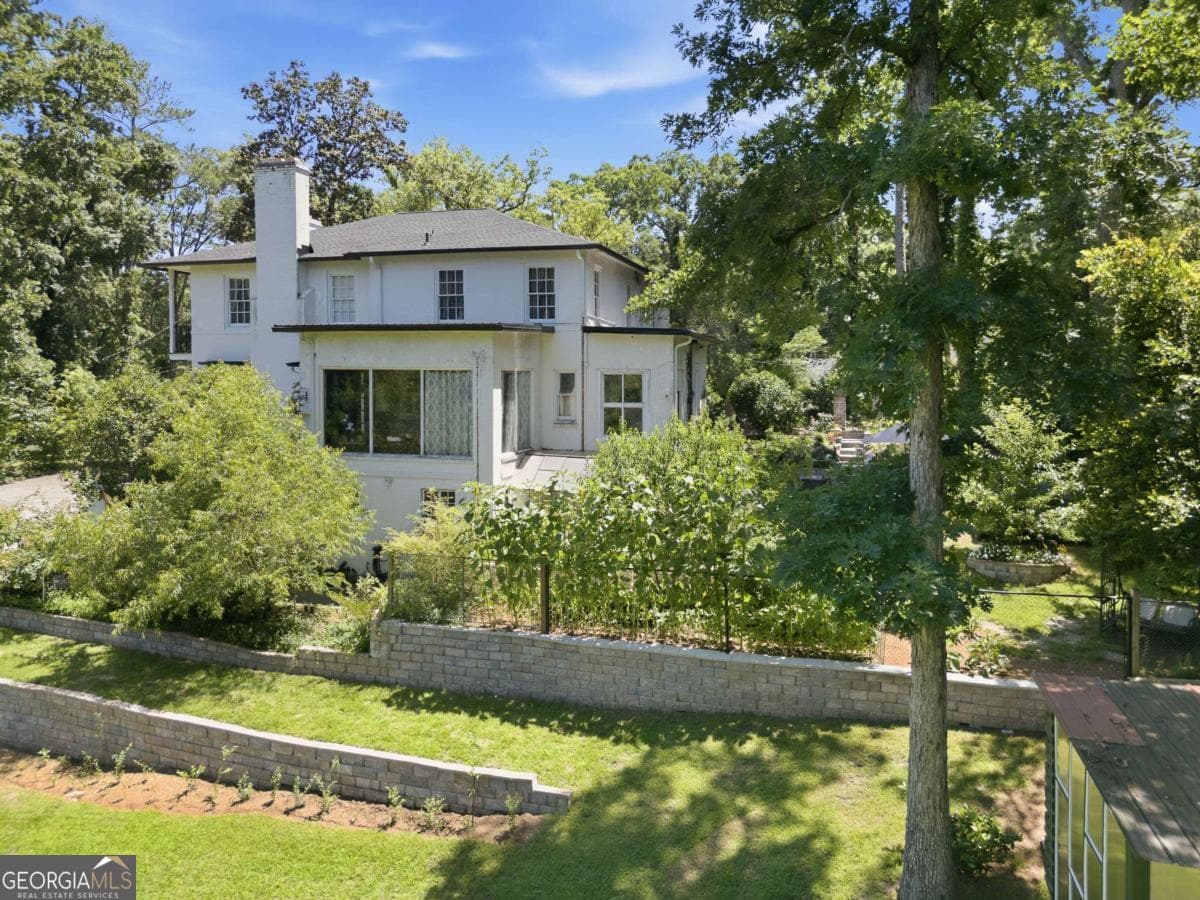 4 bedroom, 3 bathroom, 3,714 sq ft single family residence for sale at 3155 Ingleside Drive, Macon, GA 31204 — photo 5