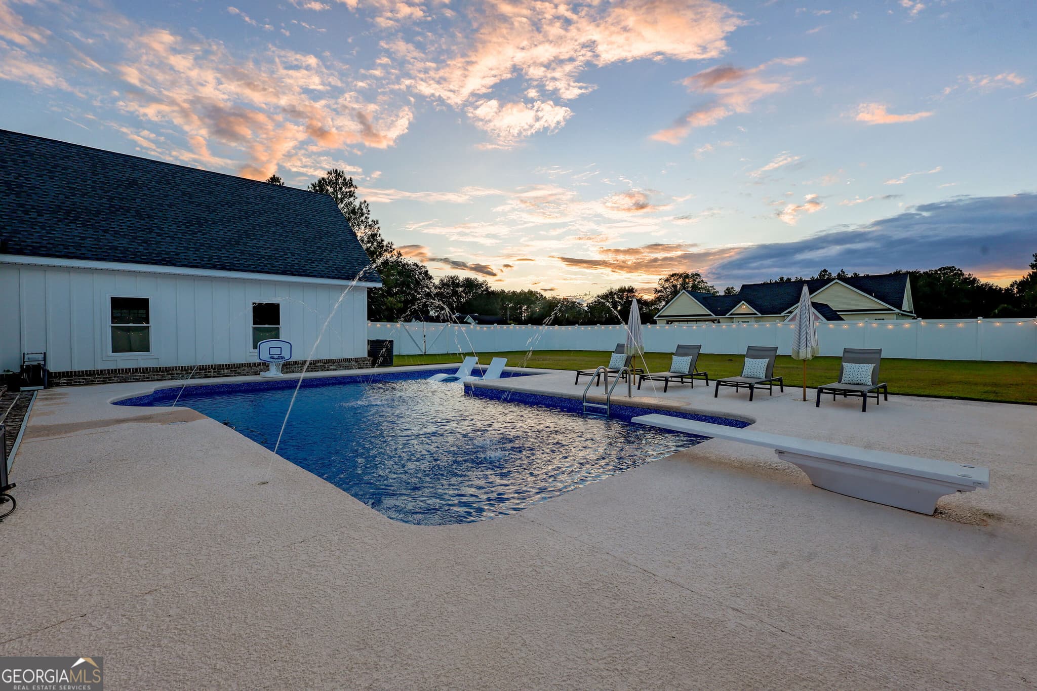 4 bedroom, 3.5 bathroom, 2,849 sq ft single family residence under contract at 59 Margaret Boykin Road, Odum, GA 31555 — photo 7