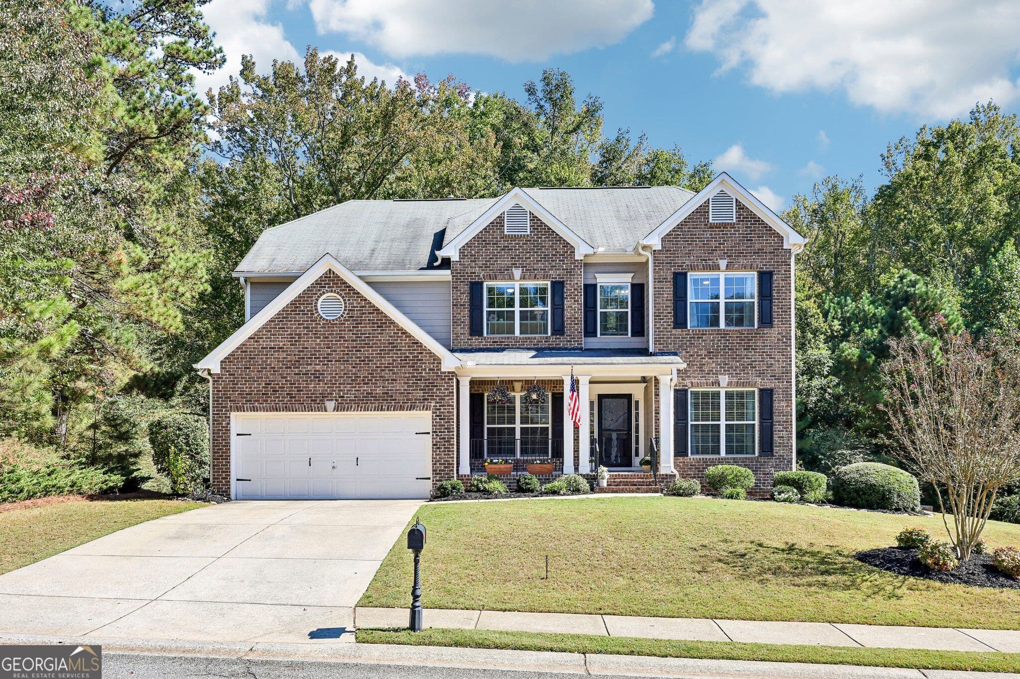 4 bedroom, 3.5 bathroom, 3,273 sq ft single family residence for sale at 1102 Forest Creek Drive, Canton, GA 30115 — photo 1 of 53