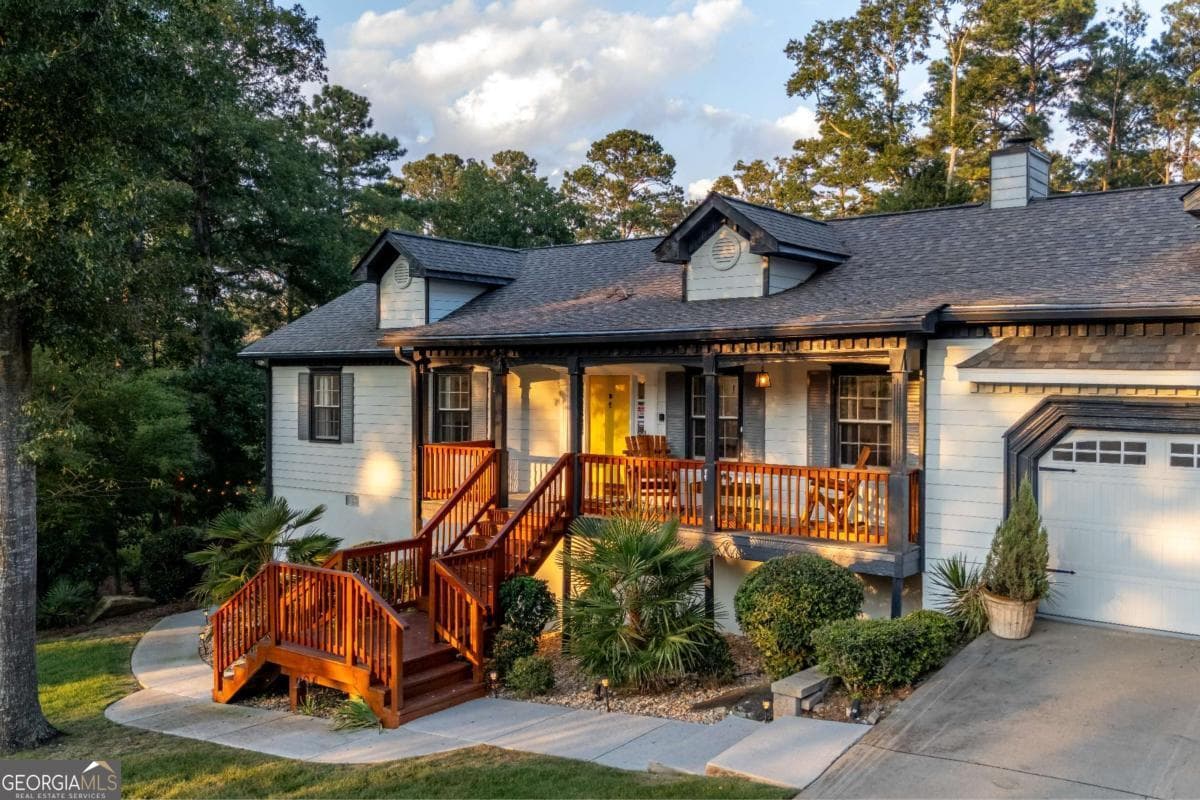 5 bedroom, 3 bathroom, 1,983 sq ft single family residence for sale at 2390 Stone Drive, Lilburn, GA 30047 — photo 8