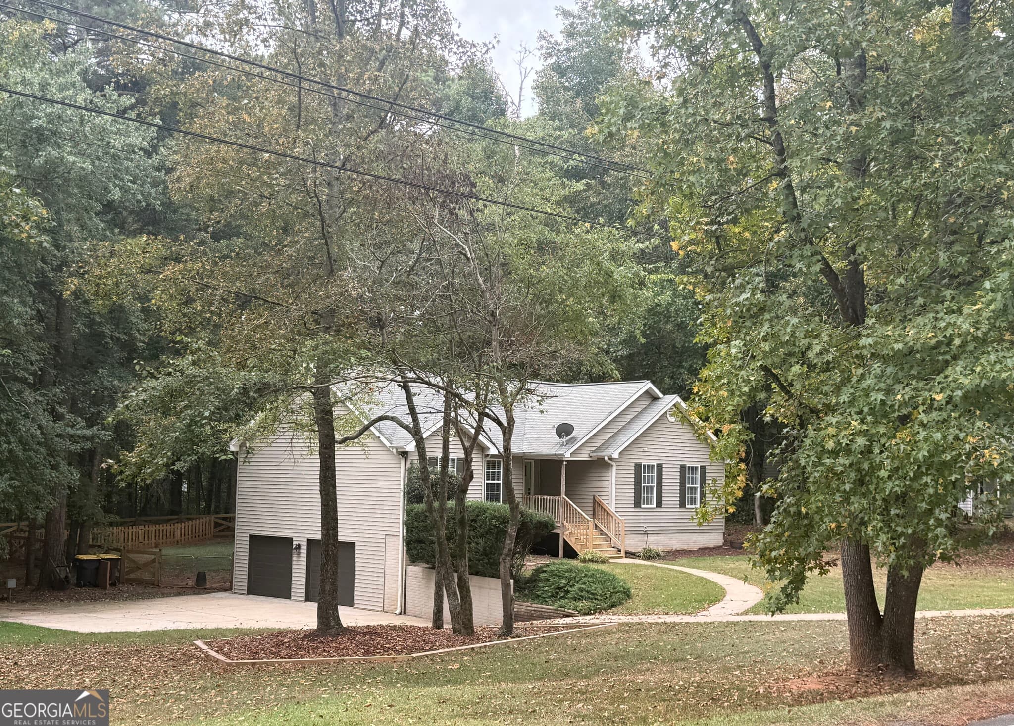 3 bedroom, 2 bathroom, 2,242 sq ft single family residence for sale at 244 Country Club Road, Newnan, GA 30263 — photo 3