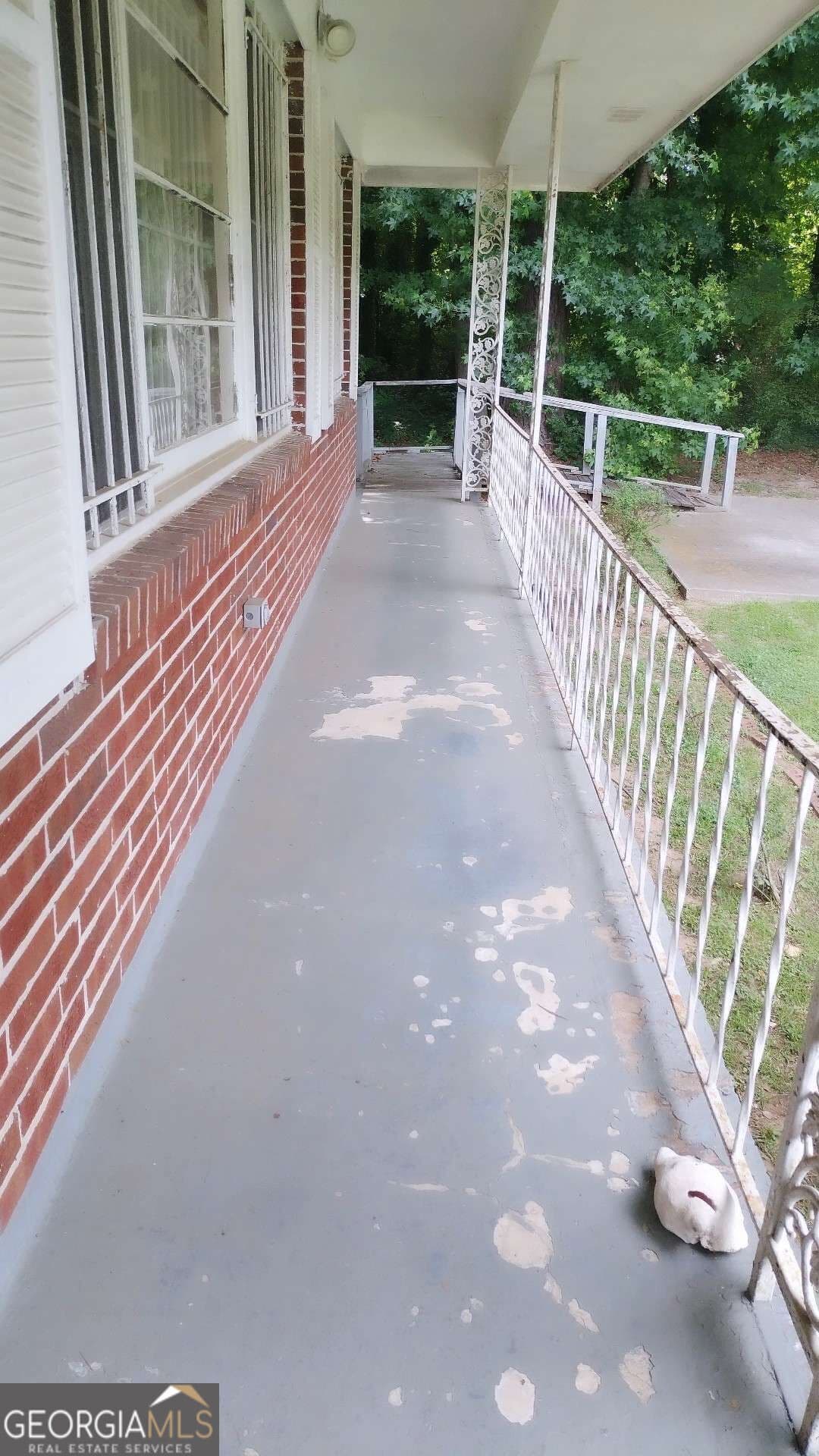 4 bedroom, 3 bathroom, 2,980 sq ft single family residence for sale at 2641 Hedgewood Lane, Atlanta, GA 30311 — photo 9