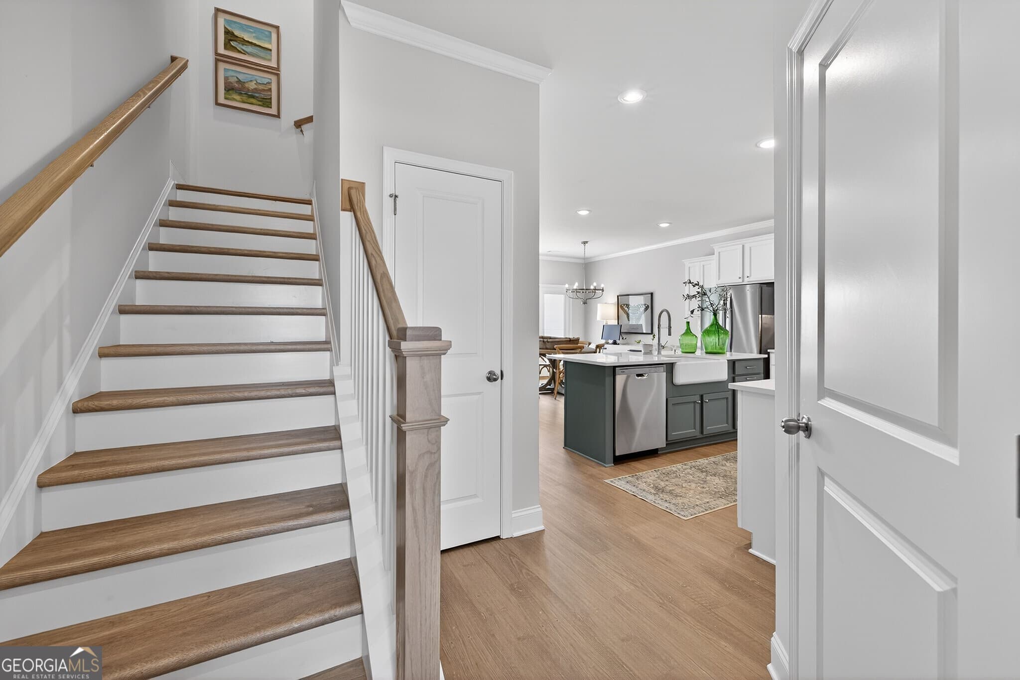 3 bedroom, 2.5 bathroom, 1,814 sq ft townhouse for sale at 1134 Bartlett Trace, Suwanee, GA 30024 — photo 4