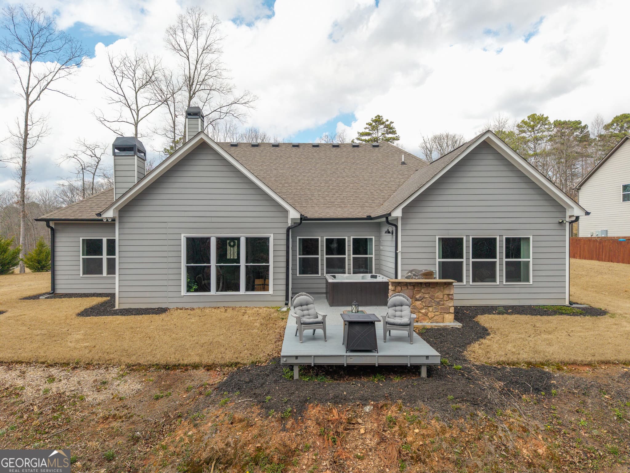 4 bedroom, 3.5 bathroom, 3,304 sq ft single family residence for sale at 72 Highland Pointe Drive, Ellijay, GA 30536 — photo 3