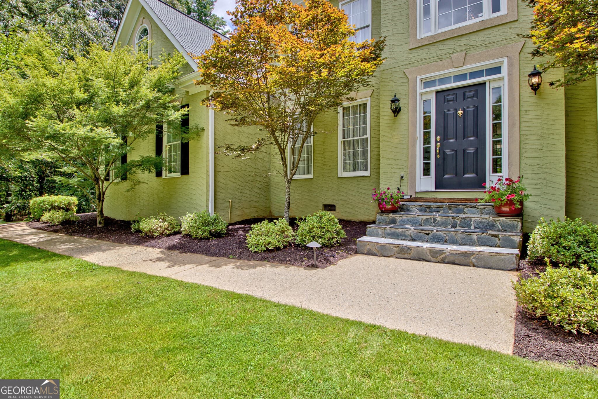 4 bedroom, 2.5 bathroom, 2,929 sq ft single family residence for sale at 105 Arlington Tr, Fayetteville, GA 30215 — photo 6