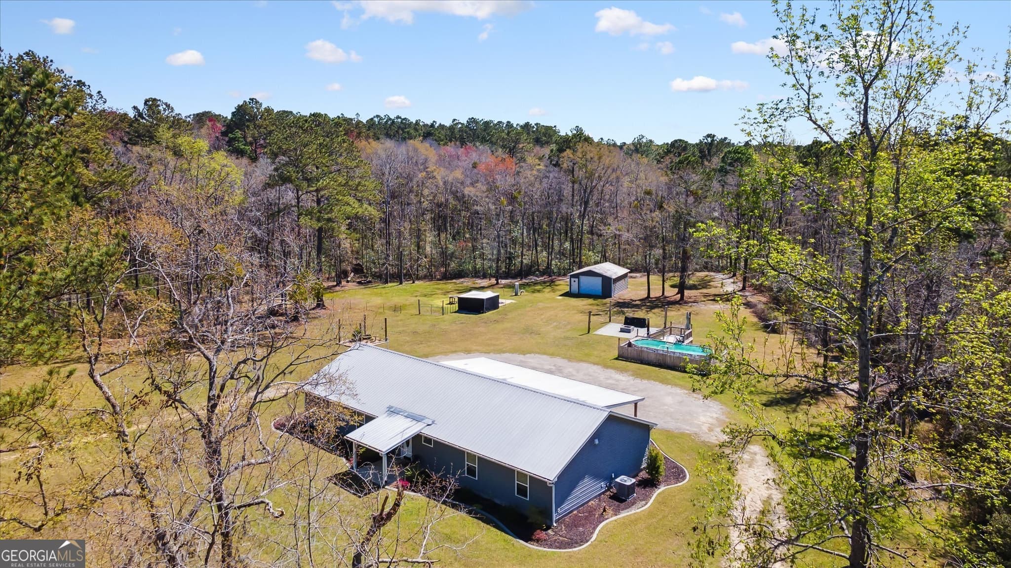 5 bedroom, 2 bathroom, 2,304 sq ft single family residence sold at 310 Eureka Road, Sylvania, GA 30467