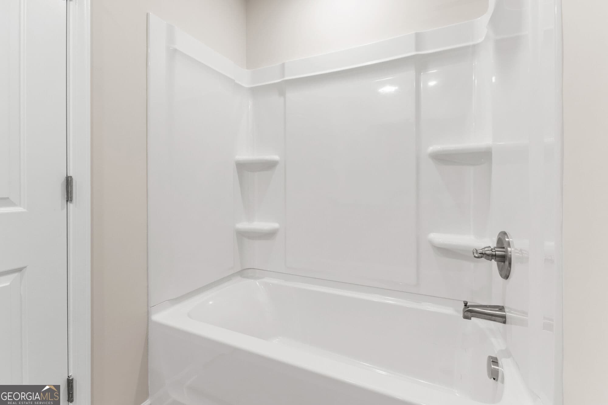4 bedroom, 3 bathroom, 2,000 sq ft single family residence for sale at 1219 DICKENS Road, Greensboro, GA 30642 — photo 7