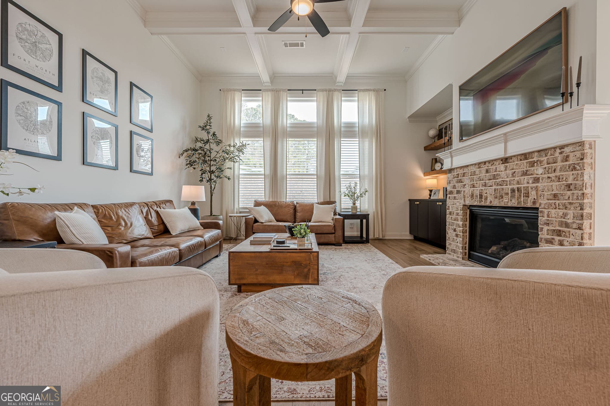 4 bedroom, 3 bathroom, 2,881 sq ft single family residence for sale at 4850 Ramblewood Drive, Cumming, GA 30028 — photo 4