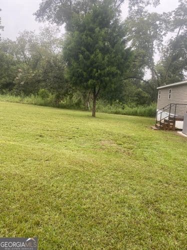 2 bedroom, 2 bathroom, 1,024 sq ft manufactured home,single family residence for sale at 605 Morgan Street, Albany, GA 31705 — photo 7