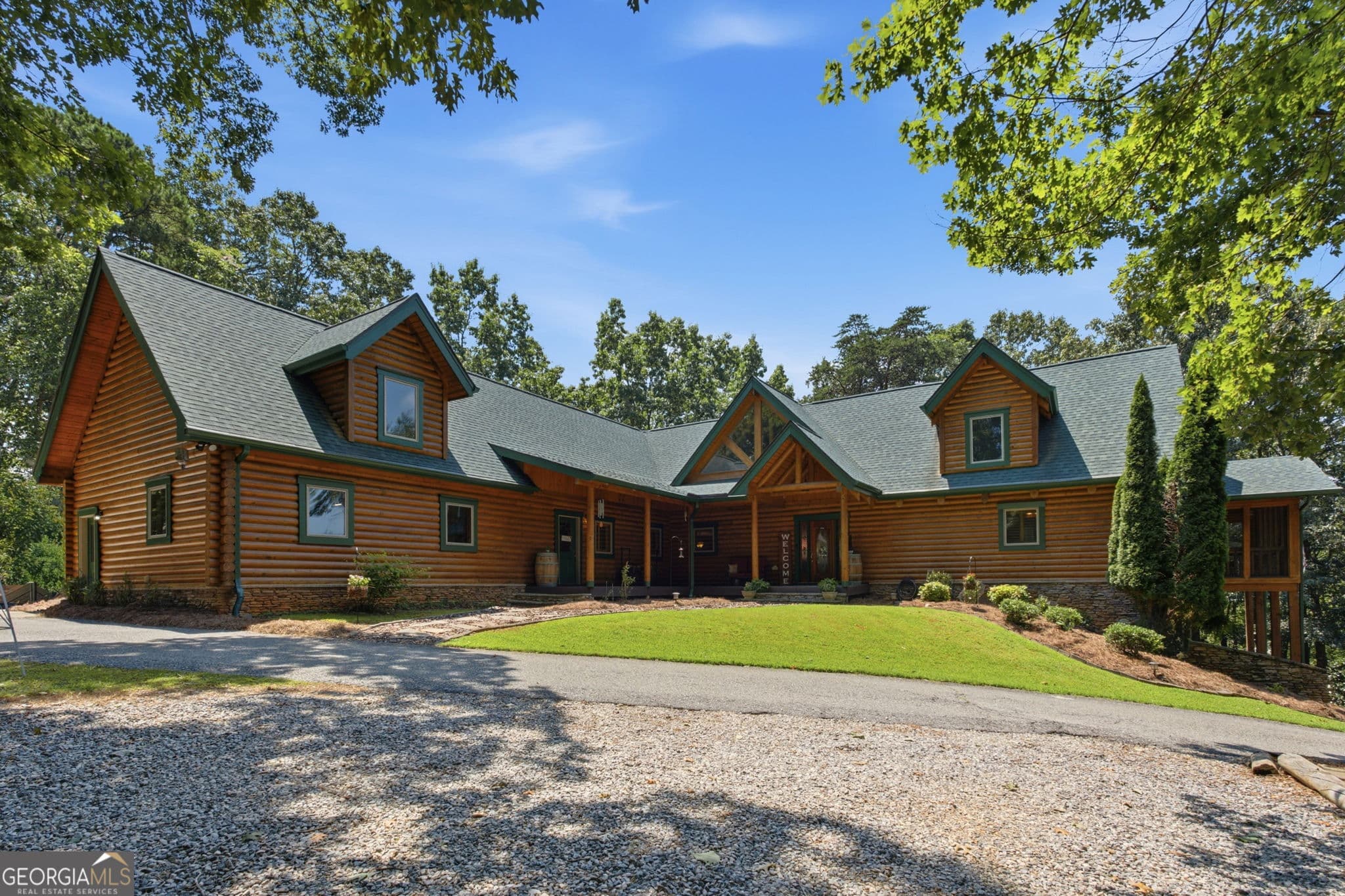 4 bedroom, 2 bathroom, 3,530 sq ft single family residence for sale at 302 Bumpy Trail, Dawsonville, GA 30534