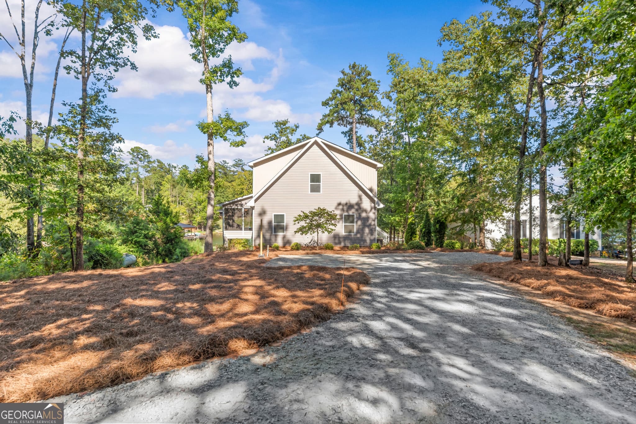 3 bedroom, 2 bathroom, 1,924 sq ft single family residence for sale at 207 Poinsettia Place, Sparta, GA 31087 — photo 5