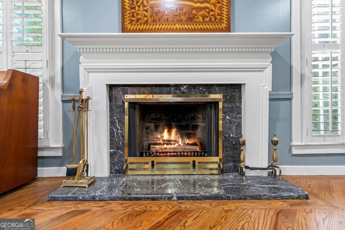 5 bedroom, 6 bathroom, 5,856 sq ft single family residence for sale at 4610 Orkney Lane, Atlanta, GA 30331 — photo 8