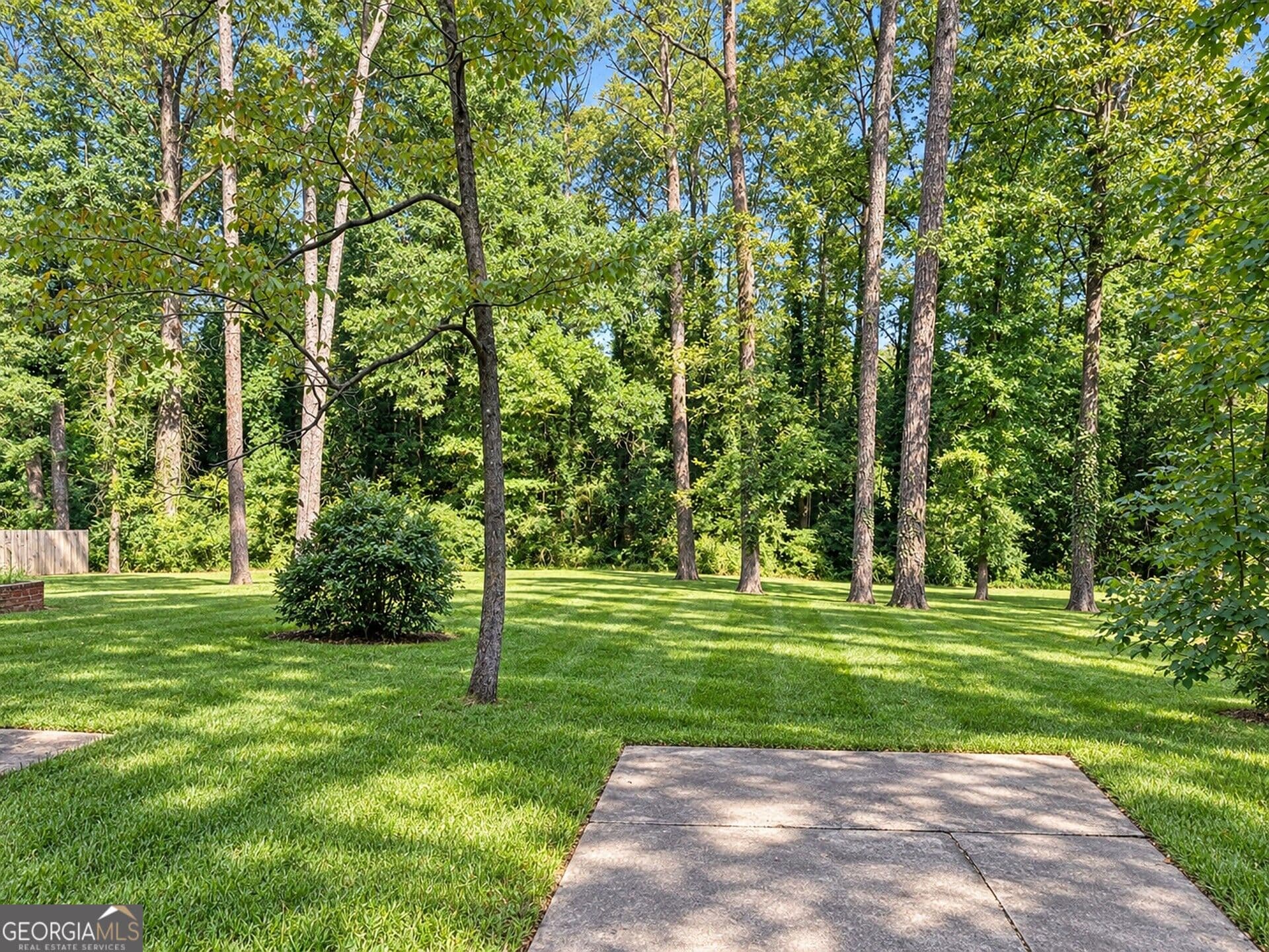 2 bedroom, 1 bathroom, 2,360 sq ft single family residence for sale at 1994 Dodson Drive, Atlanta, GA 30311 — photo 3