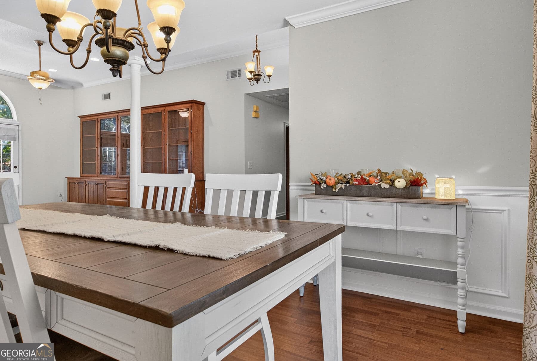 3 bedroom, 2 bathroom, 2,091 sq ft single family residence for sale at 27 Hickory Lane, Macon, GA 31210 — photo 7