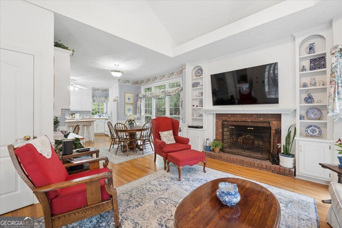 3 bedroom, 2.5 bathroom, 2,301 sq ft single family residence for sale at 971 Cochran Road, Covington, GA 30014 — photo 7