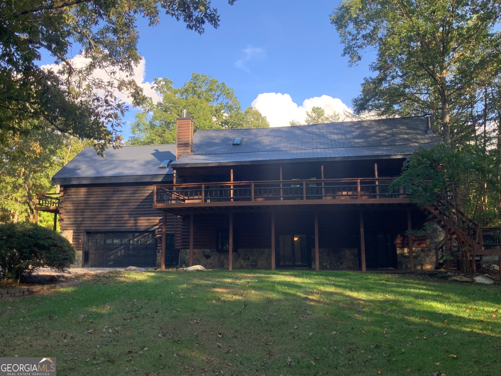 4 bedroom, 4 bathroom, 5,040 sq ft cabin,loft,single family residence for sale at 11 FOXFIRE Road, Blairsville, GA 30512 — photo 3