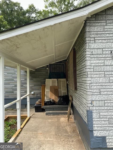 2 bedroom, 1 bathroom, 818 sq ft single family residence for sale at 179 Dahlia Avenue, Atlanta, GA 30314 — photo 2