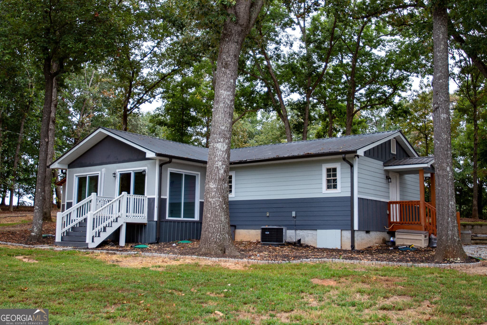 3 bedroom, 2 bathroom, 1,456 sq ft single family residence for sale at 1595 N Fairview Road, Lavonia, GA 30553 — photo 6
