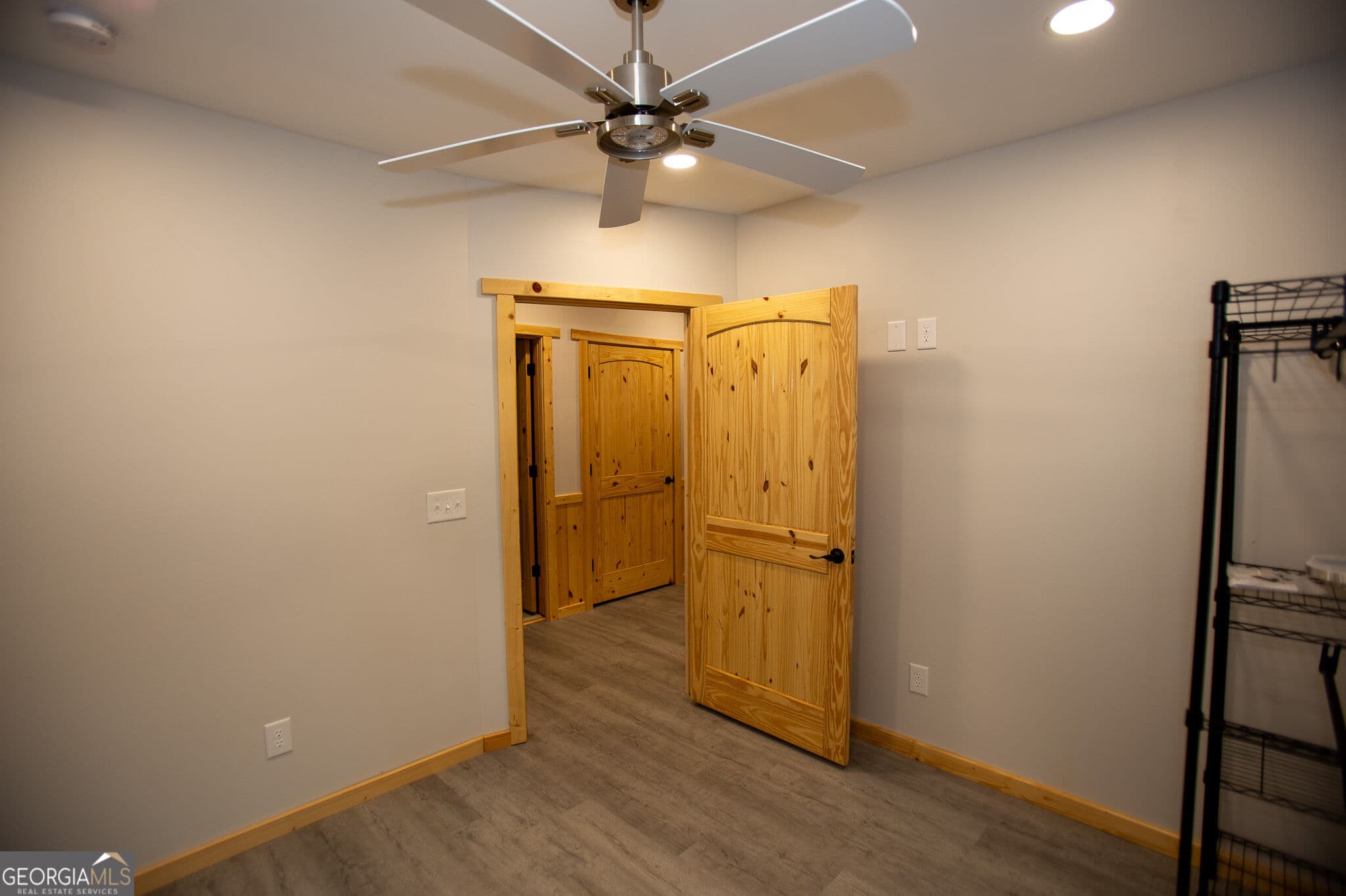 3 bedroom, 2 bathroom, 1,456 sq ft single family residence for sale at 1595 N Fairview Road, Lavonia, GA 30553 — photo 10