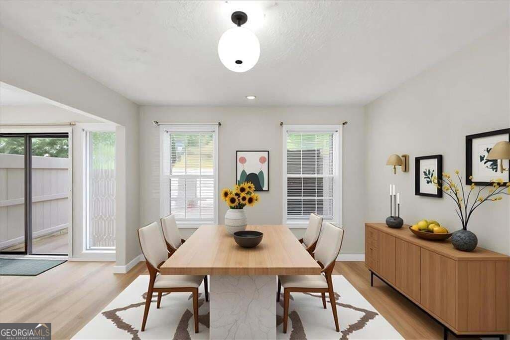 3 bedroom, 2.5 bathroom, 1,470 sq ft townhouse for sale at 7750 Roswell Road 9F, Sandy Springs, GA 30350 — photo 7