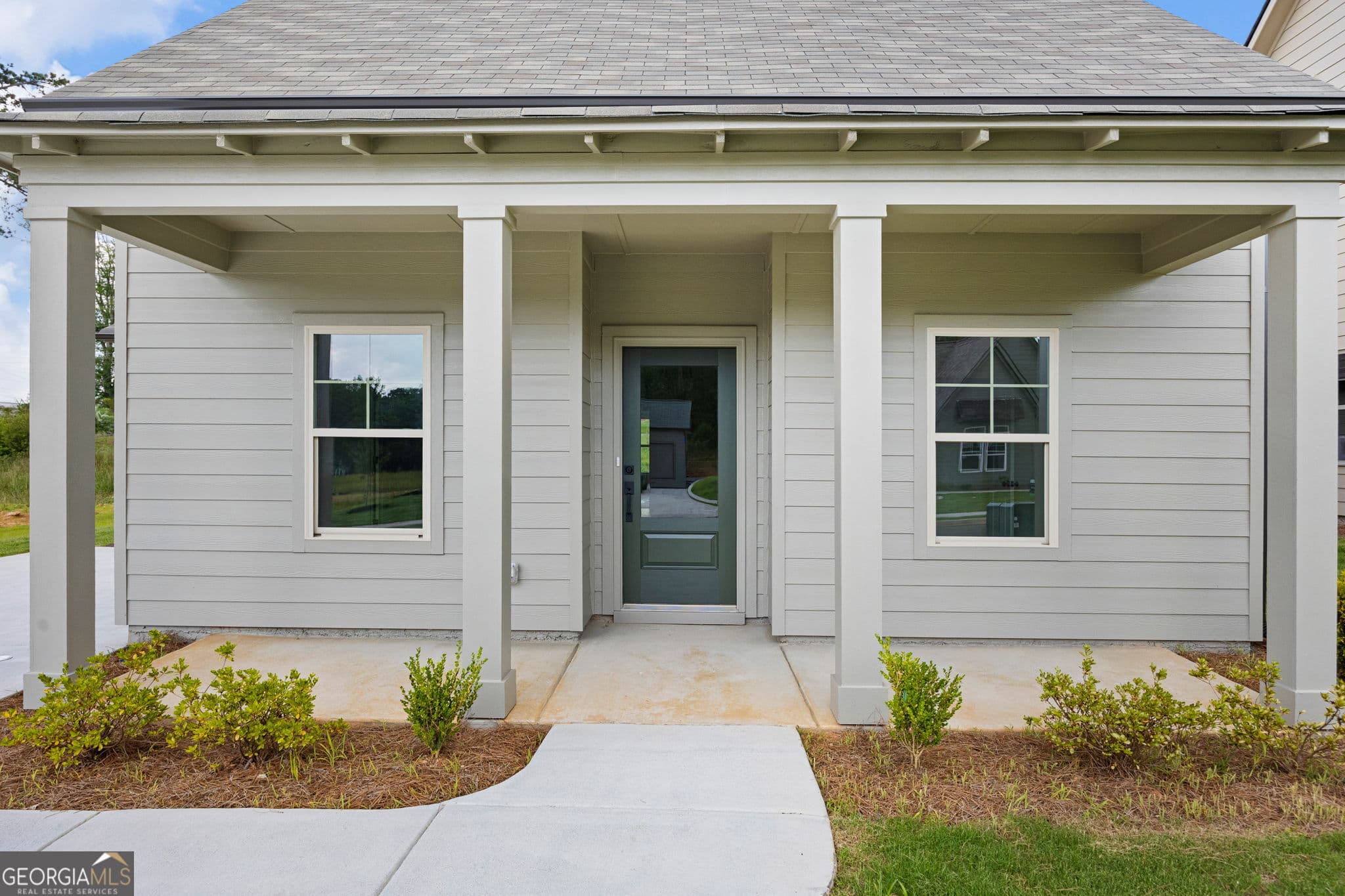 3 bedroom, 2 bathroom single family residence for sale at 109 Winston Way, Carrollton, GA 30117 — photo 3