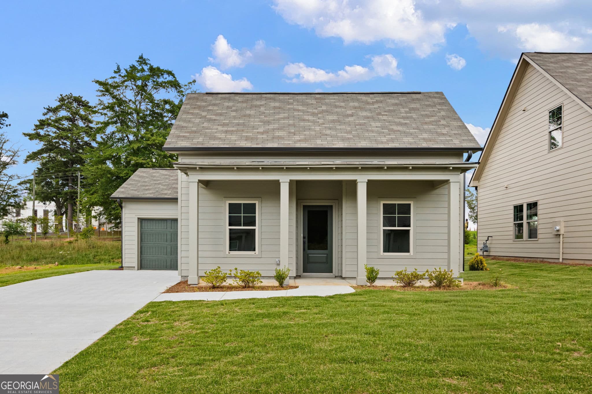 3 bedroom, 2 bathroom single family residence for sale at 109 Winston Way, Carrollton, GA 30117 — photo 1 of 20