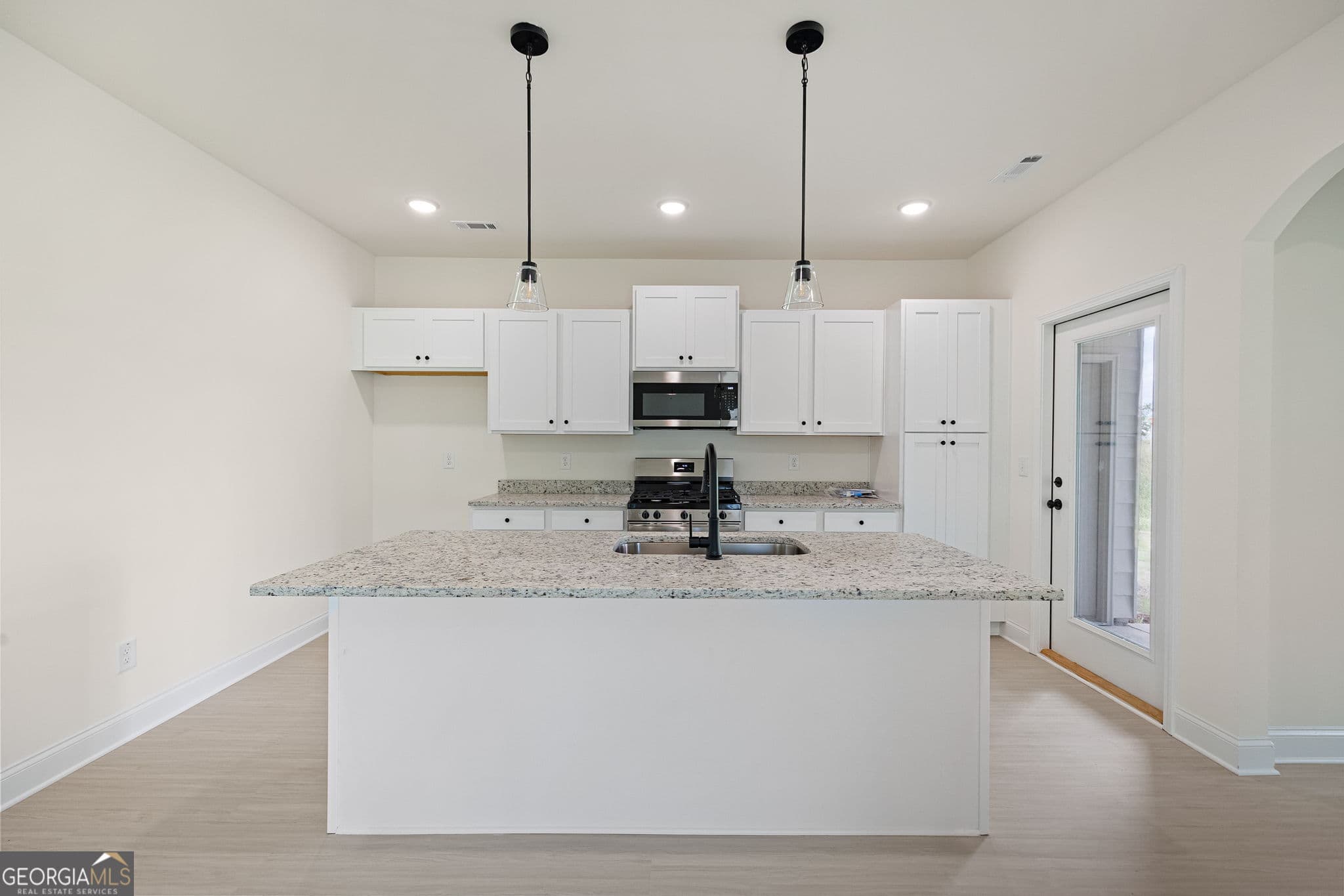 3 bedroom, 2 bathroom single family residence for sale at 109 Winston Way, Carrollton, GA 30117 — photo 10