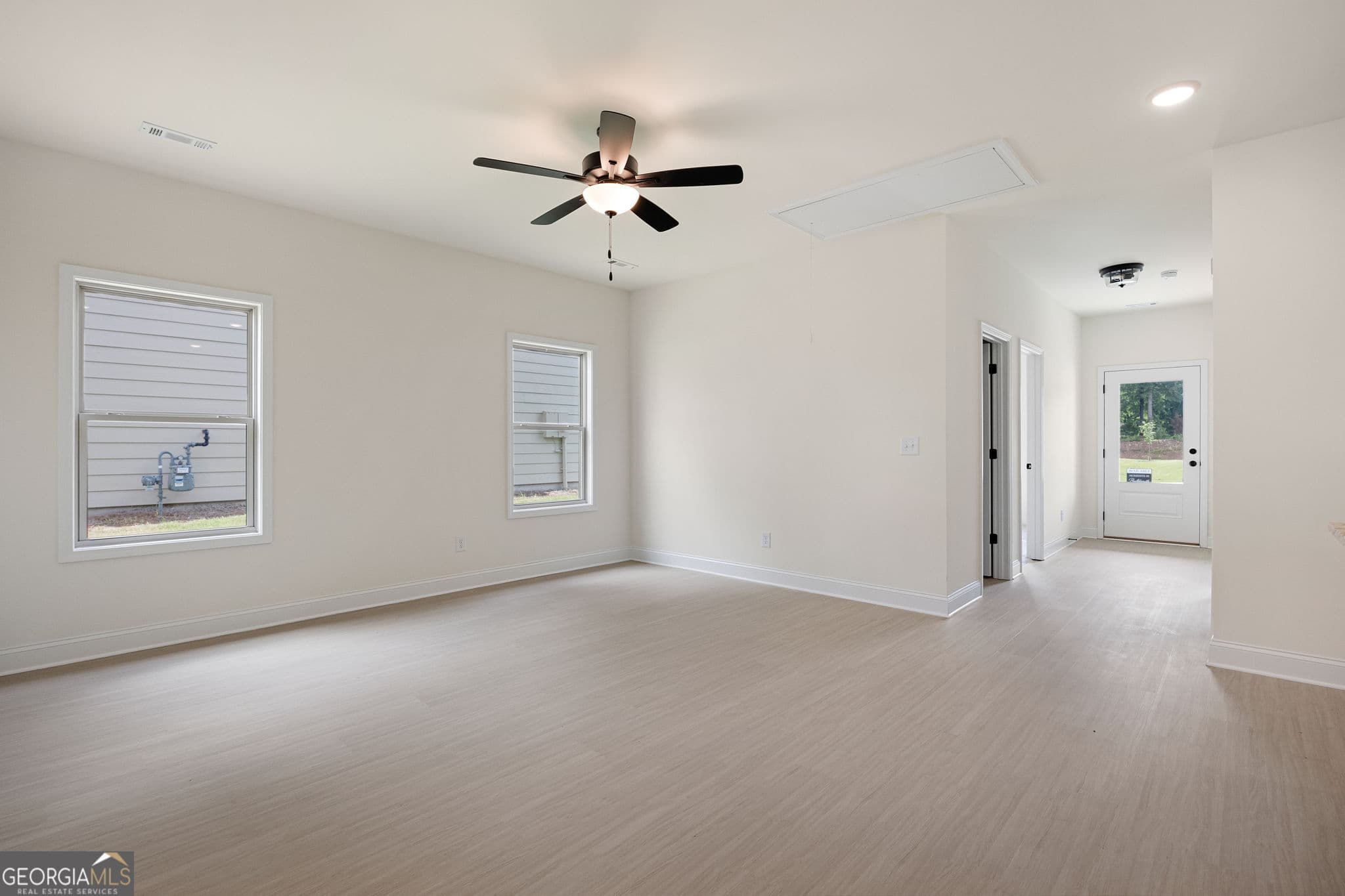 3 bedroom, 2 bathroom single family residence for sale at 109 Winston Way, Carrollton, GA 30117 — photo 8