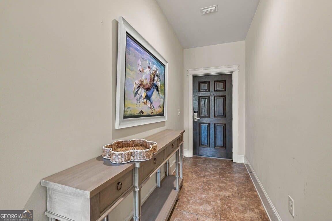 1 bedroom, 1 bathroom, 968 sq ft condominium under contract at 1015 Beachview Drive, St. Simons, GA 31522 — photo 6